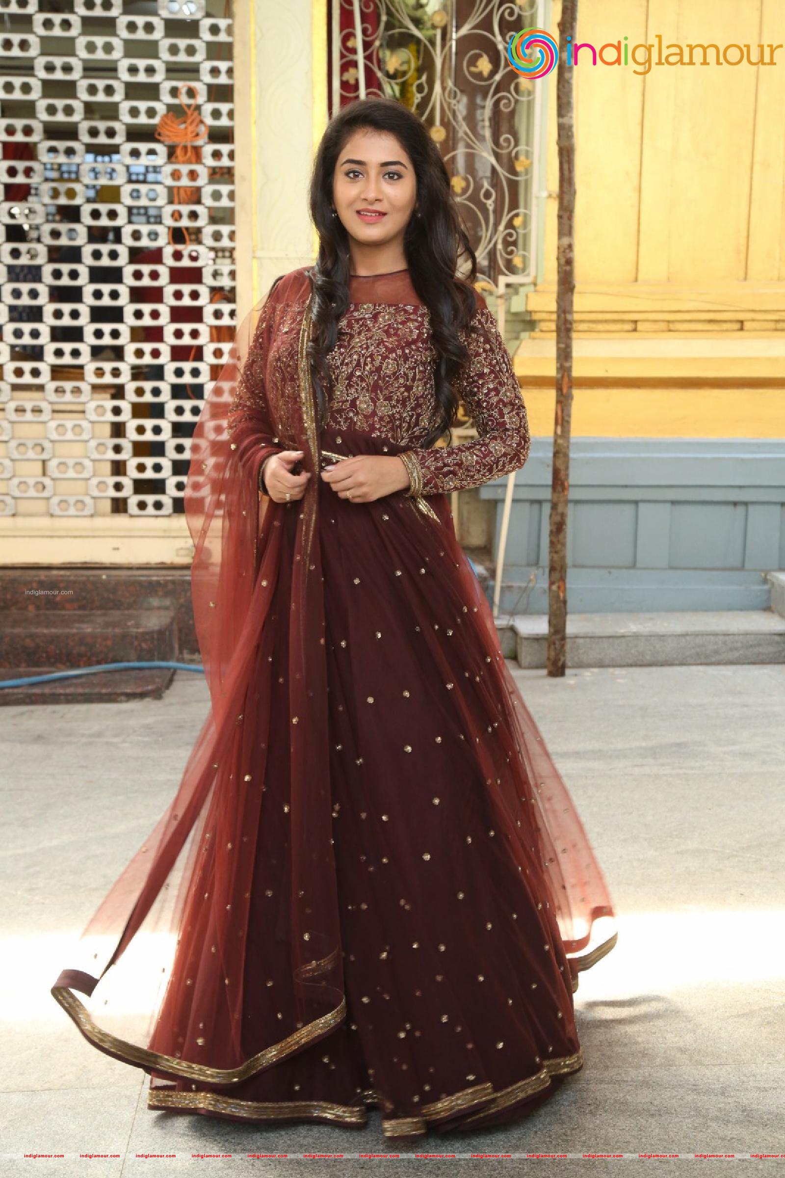 Rashi Singh Actress hd photo