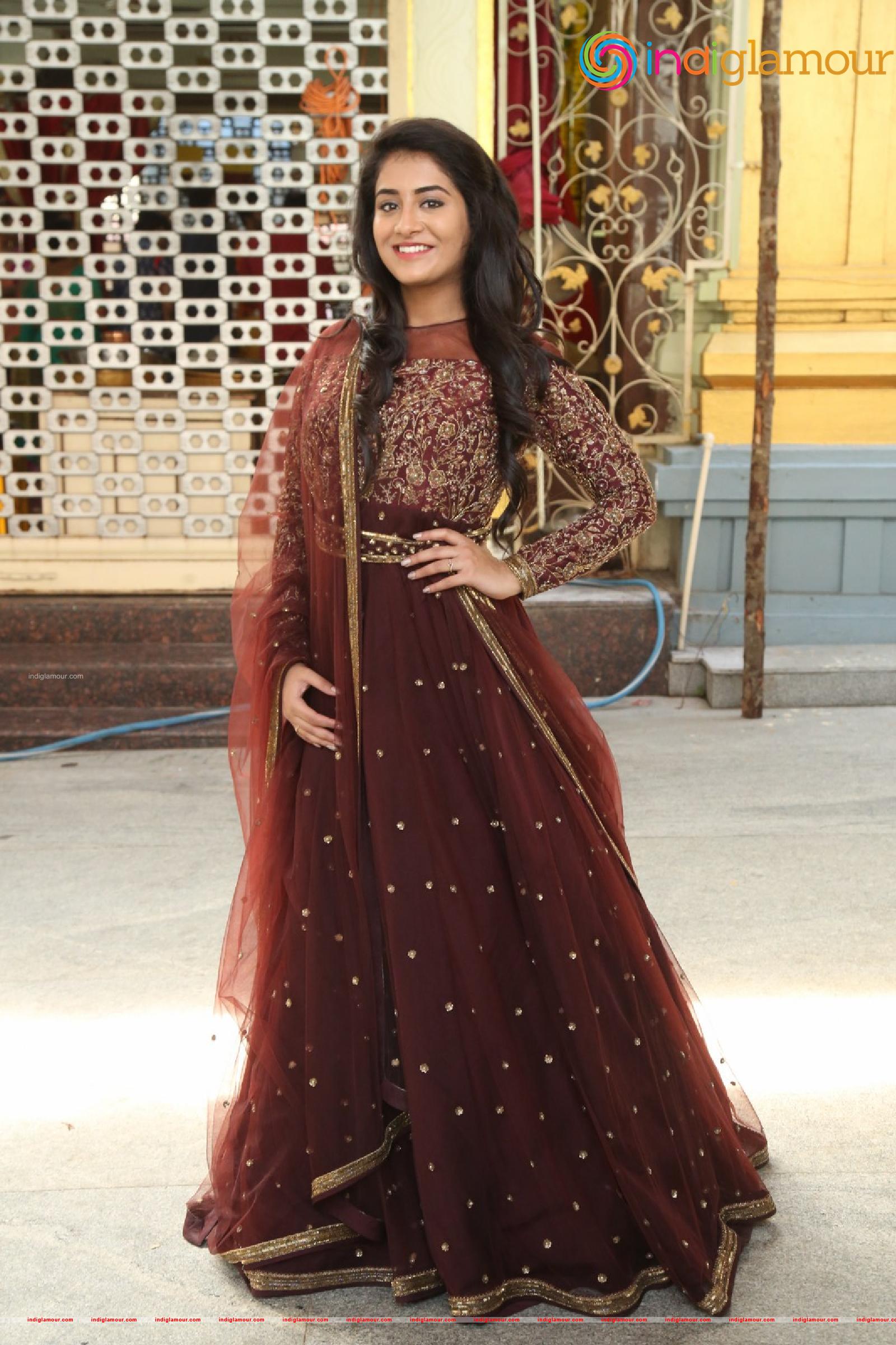 Rashi Singh Actress hd photo