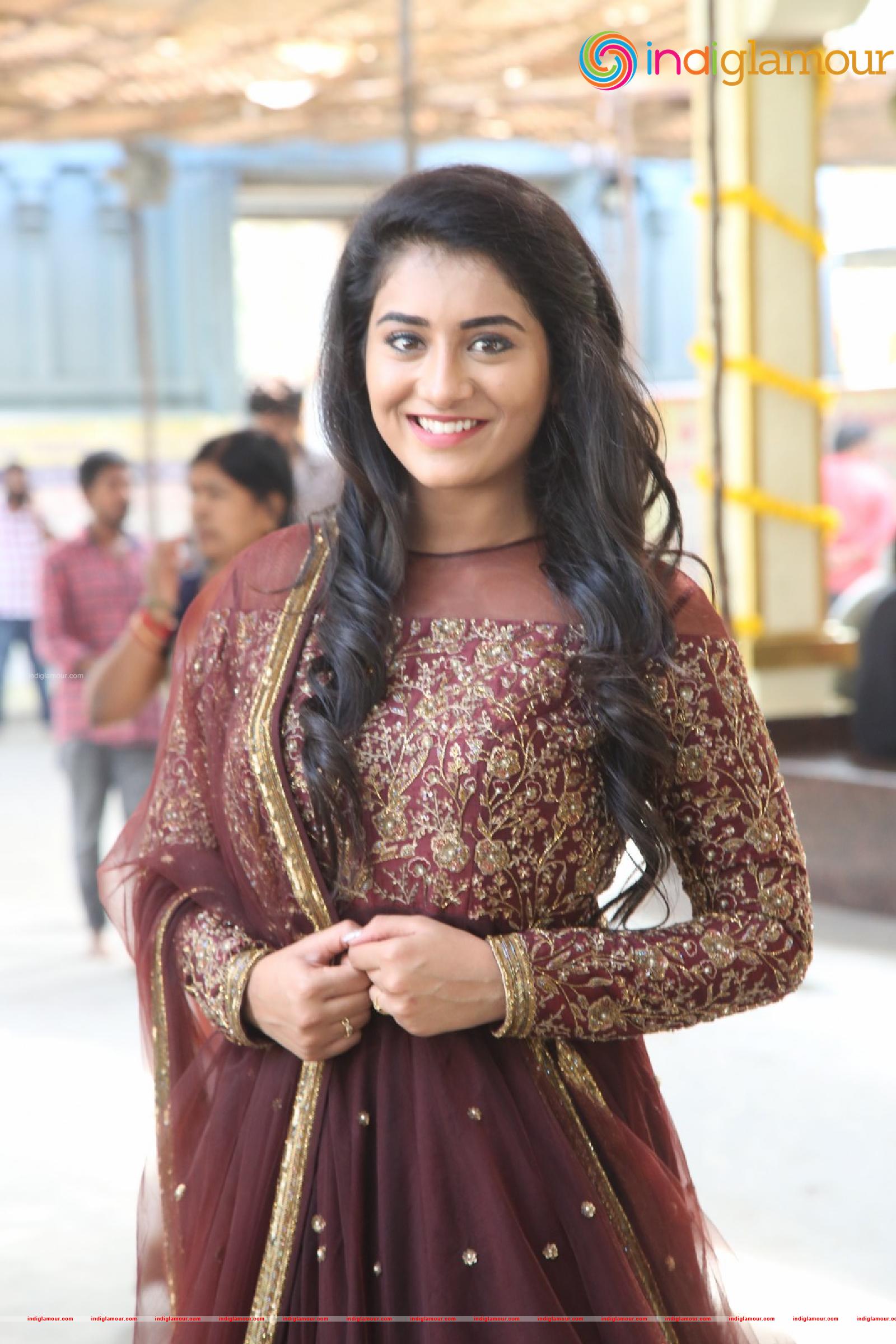 Rashi Singh Actress hd photo