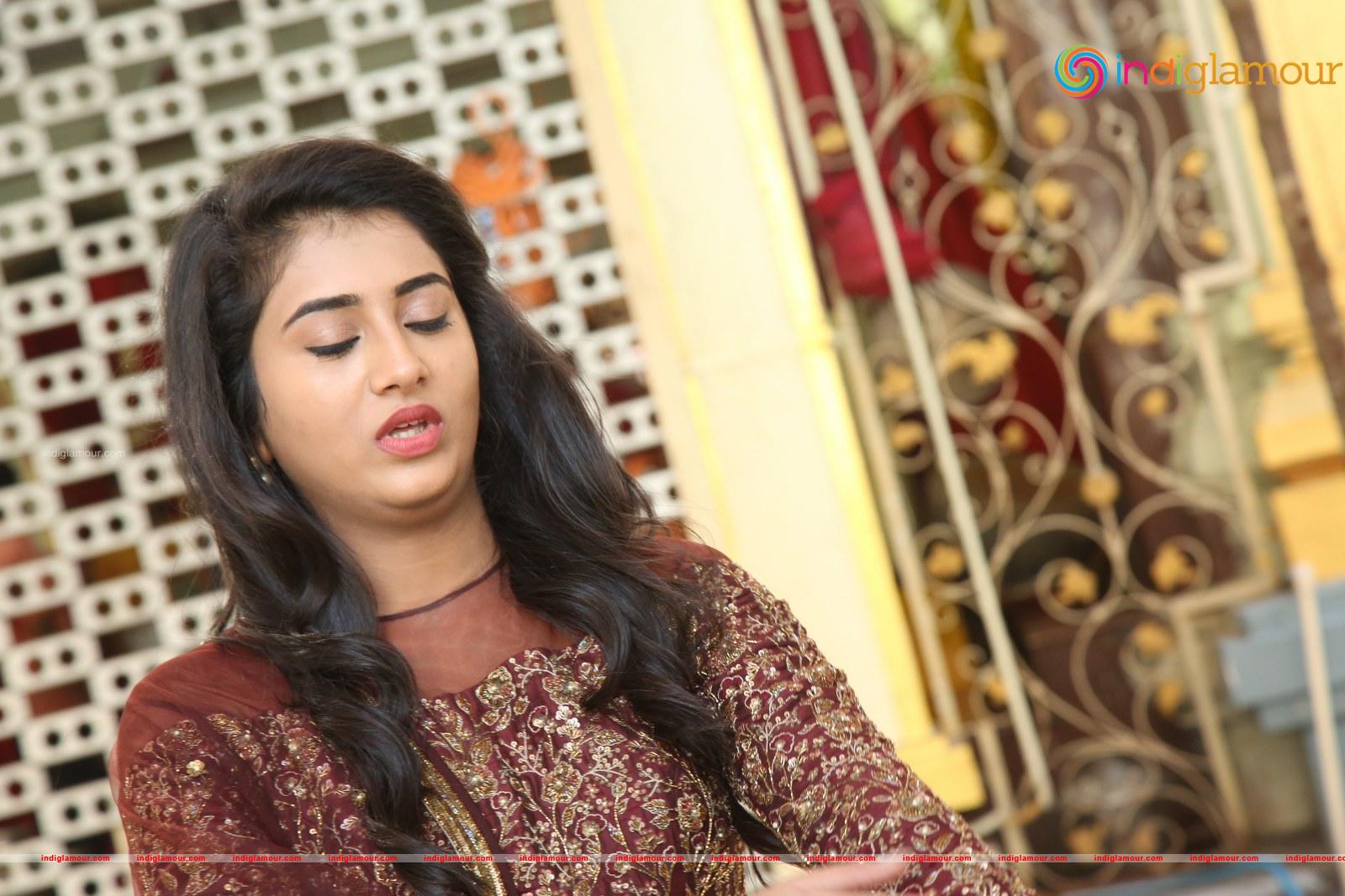 Rashi Singh Actress hd photo