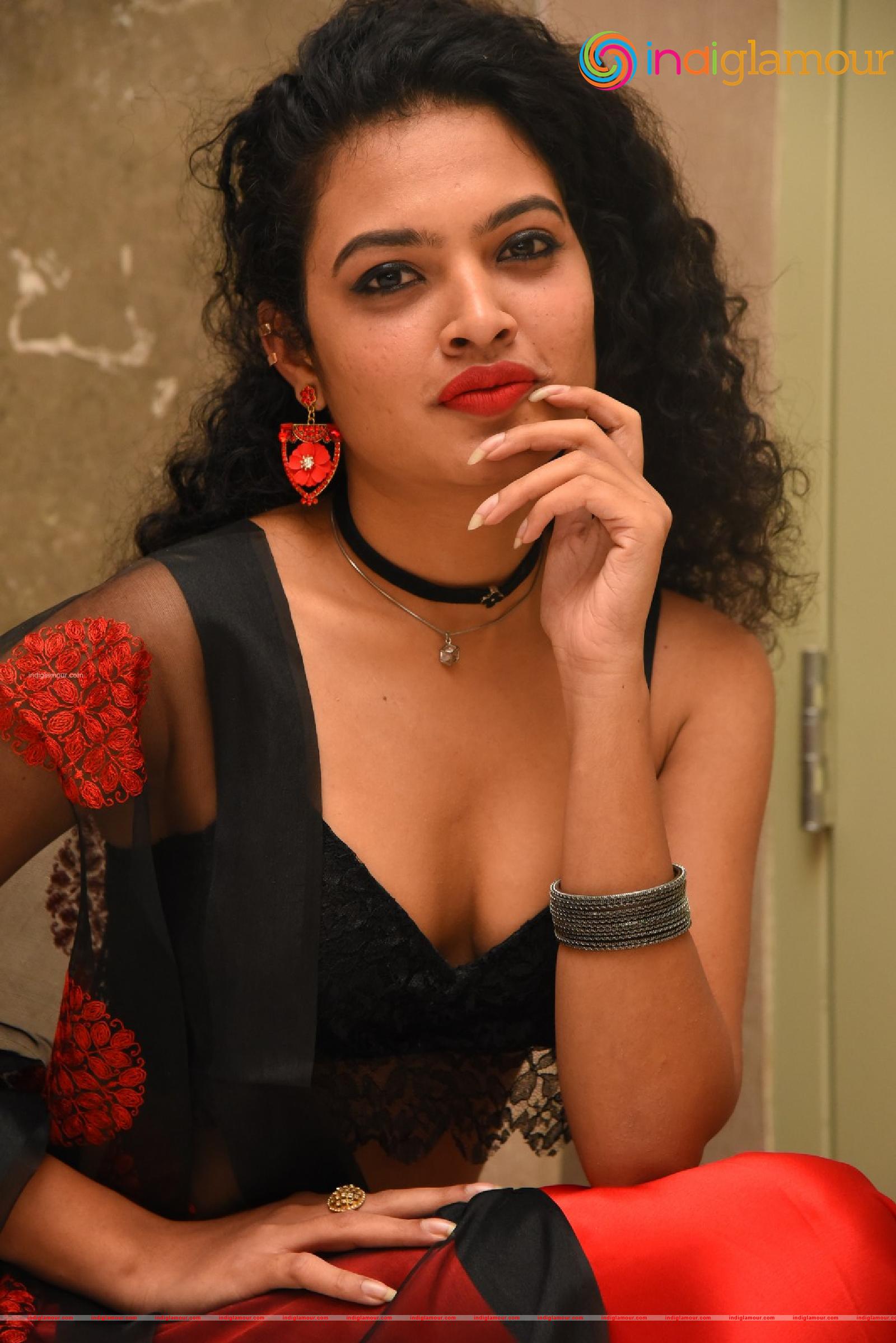 Riya Actress hd photo