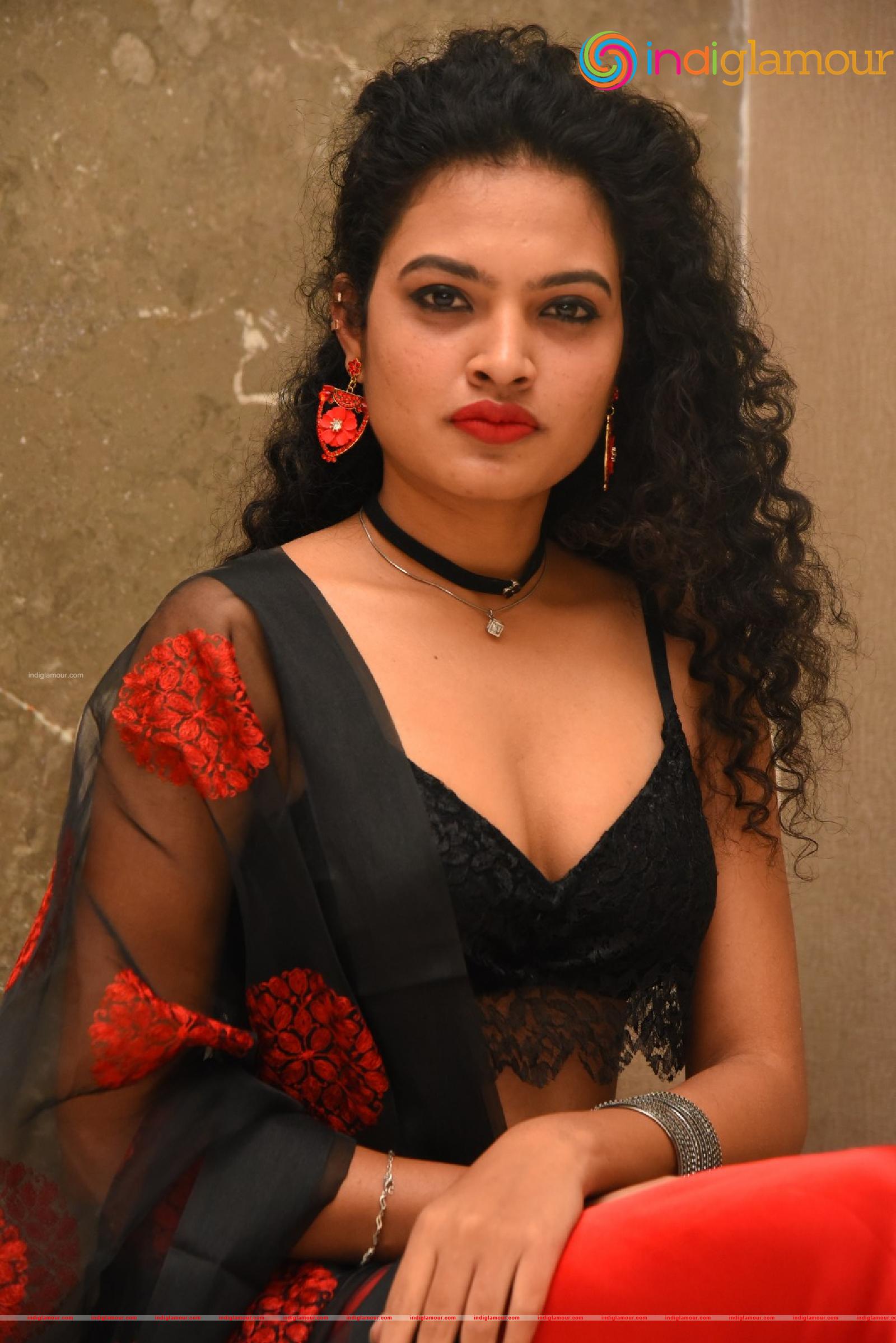 Riya Actress hd photo