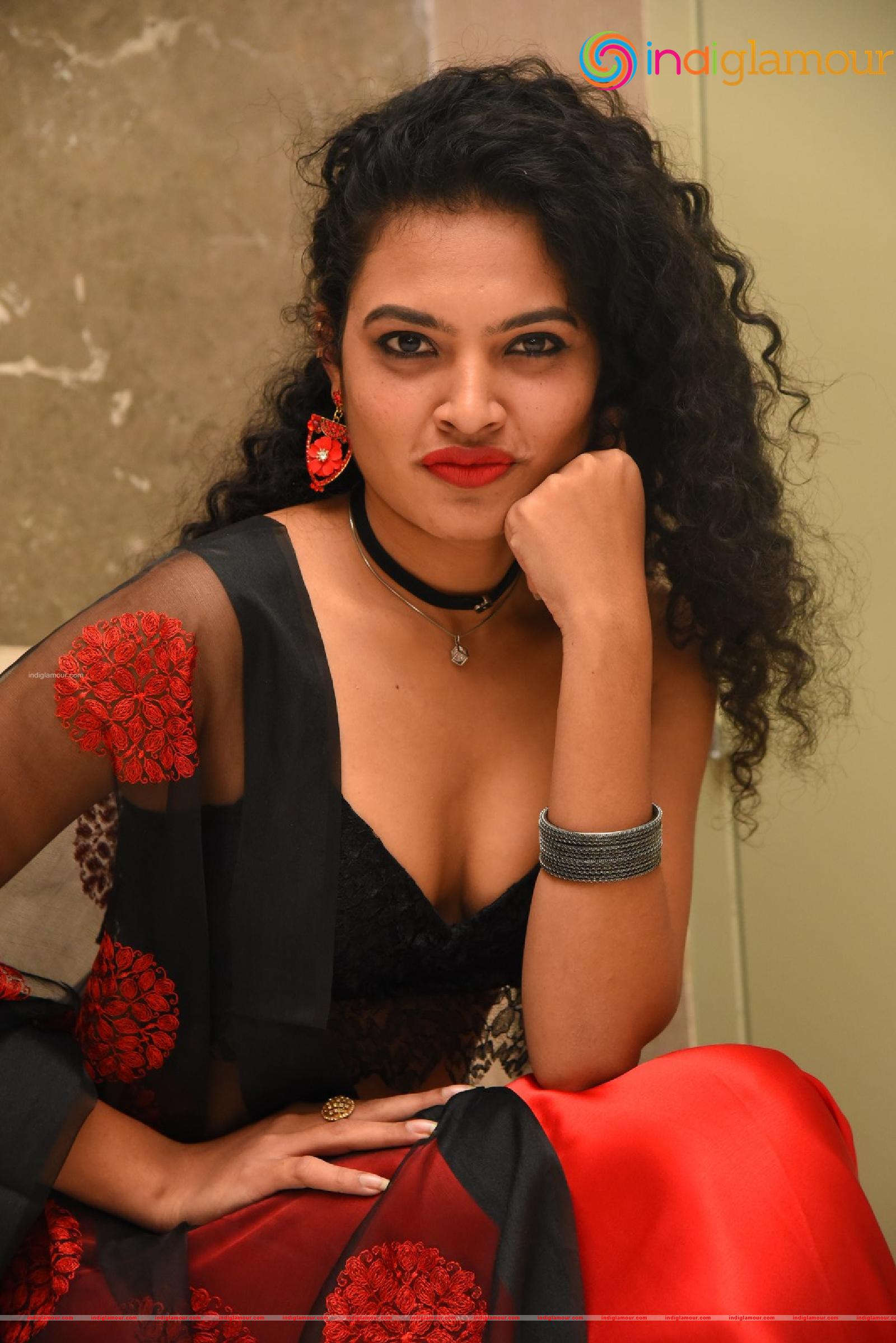 Riya Actress hd photo