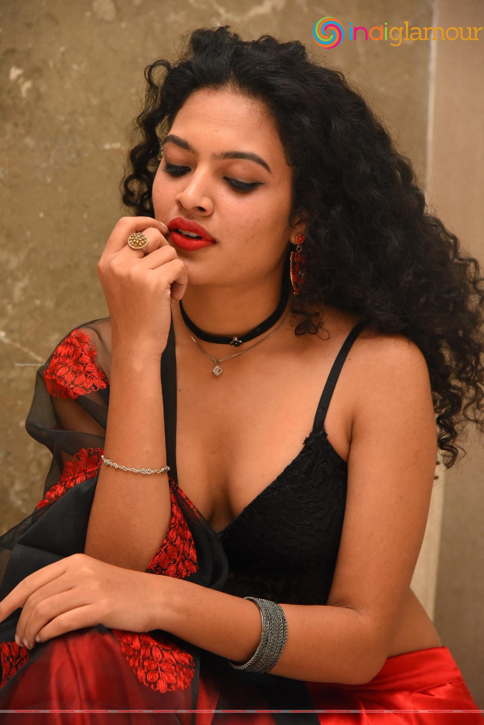 Riya Actress hd photo