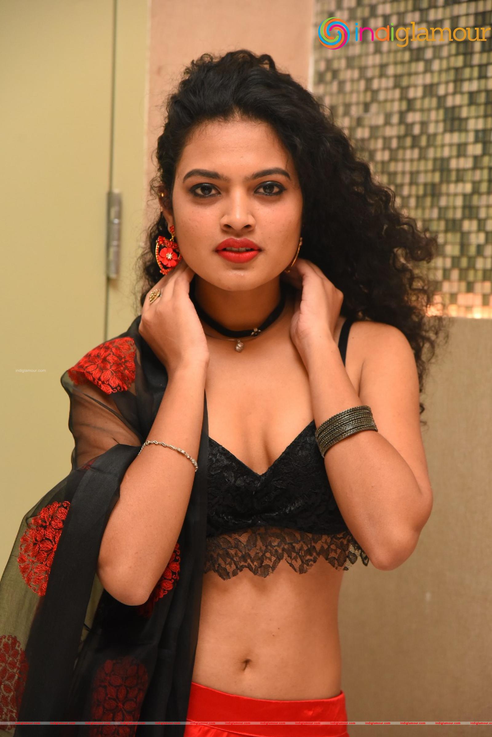 Riya Actress hd photo