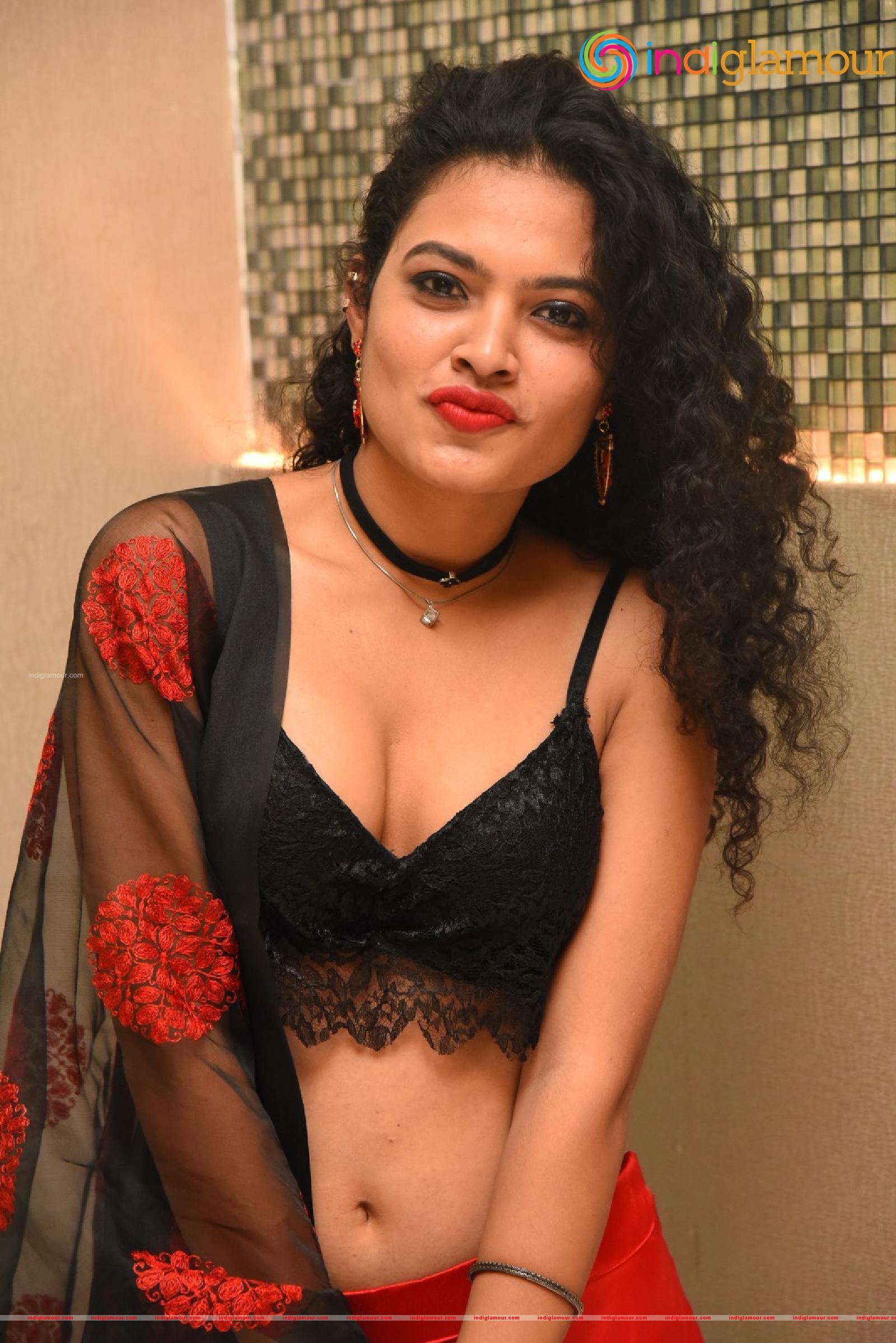 Riya Actress hd photo