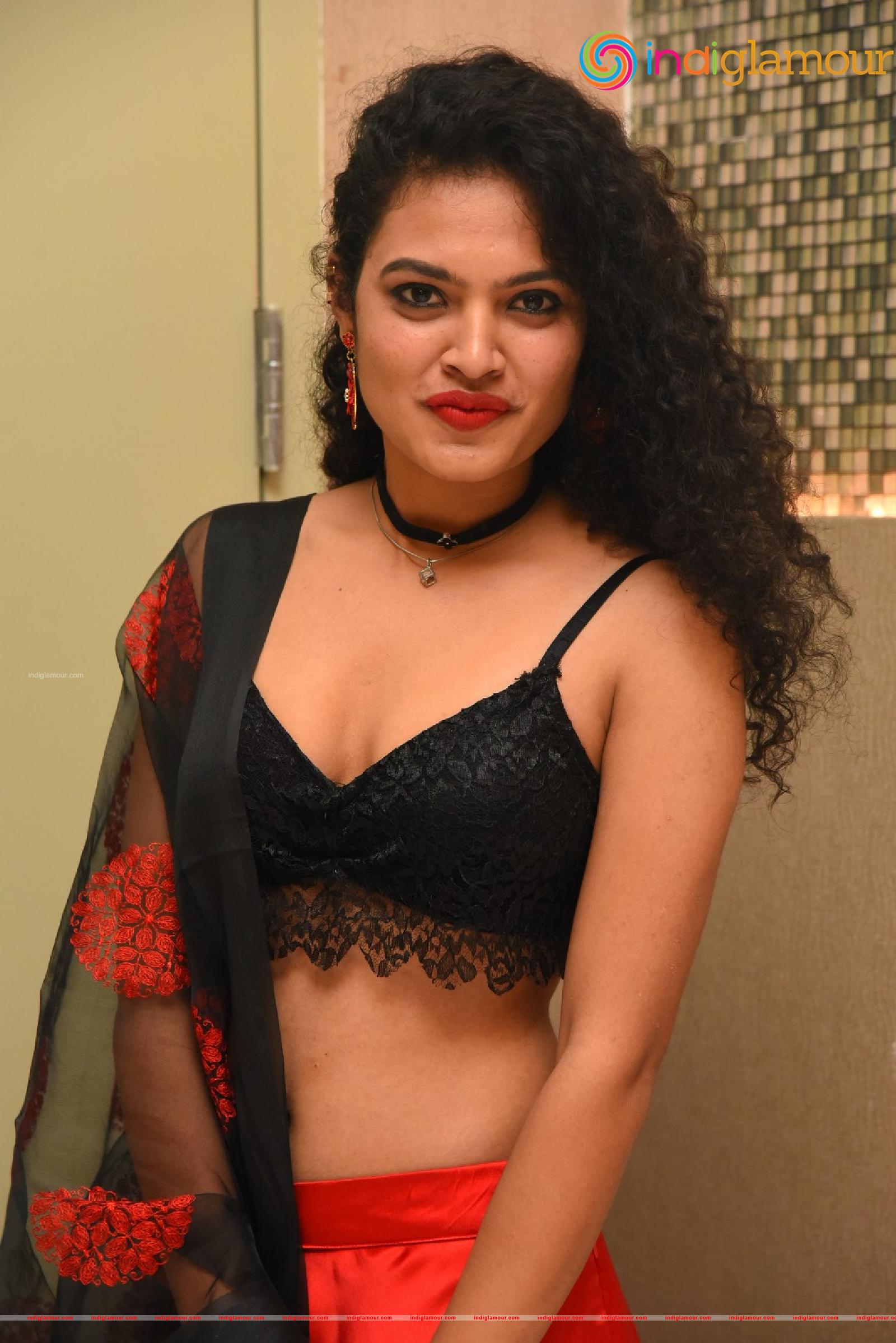 Riya Actress hd photo