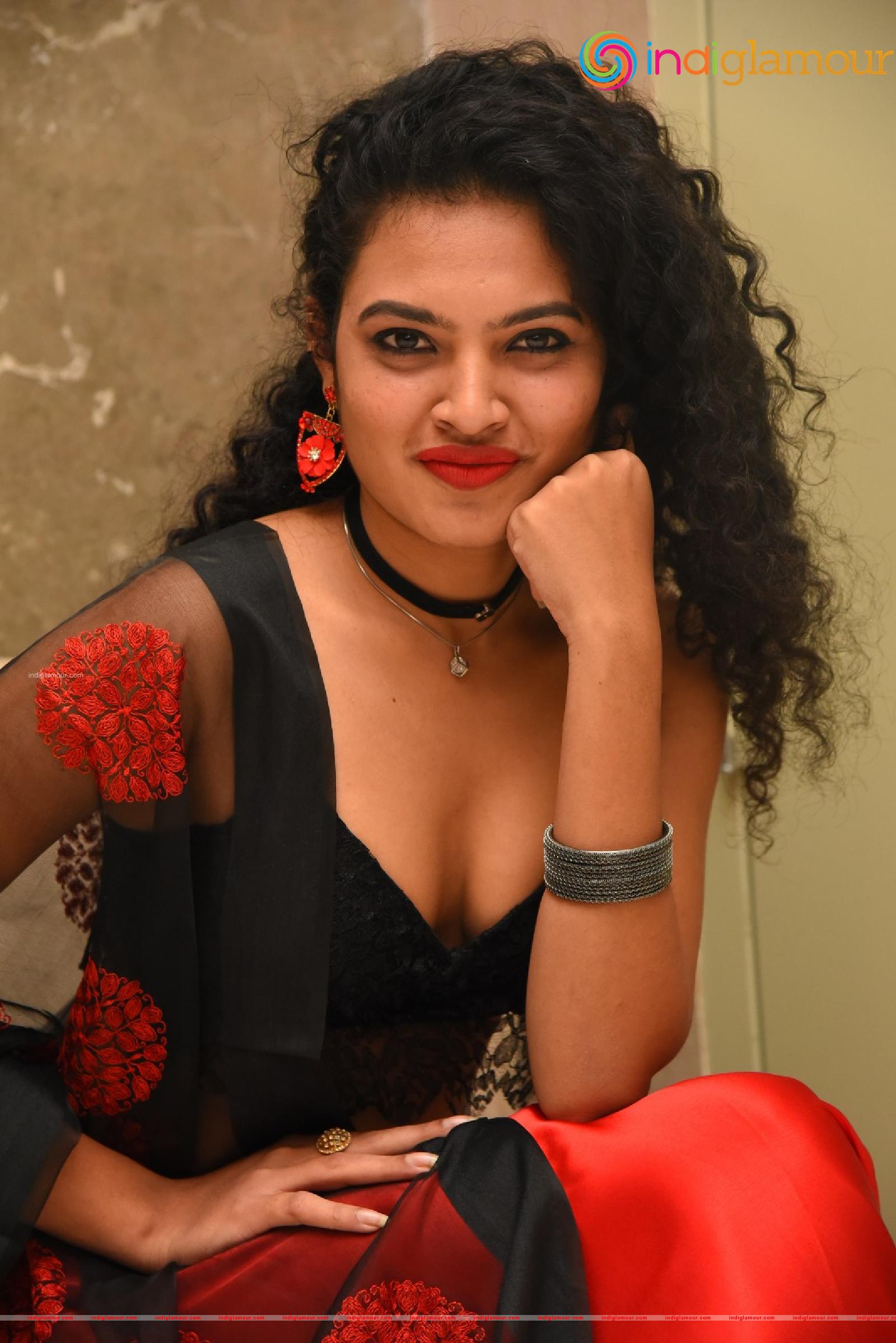 Riya Actress hd photo