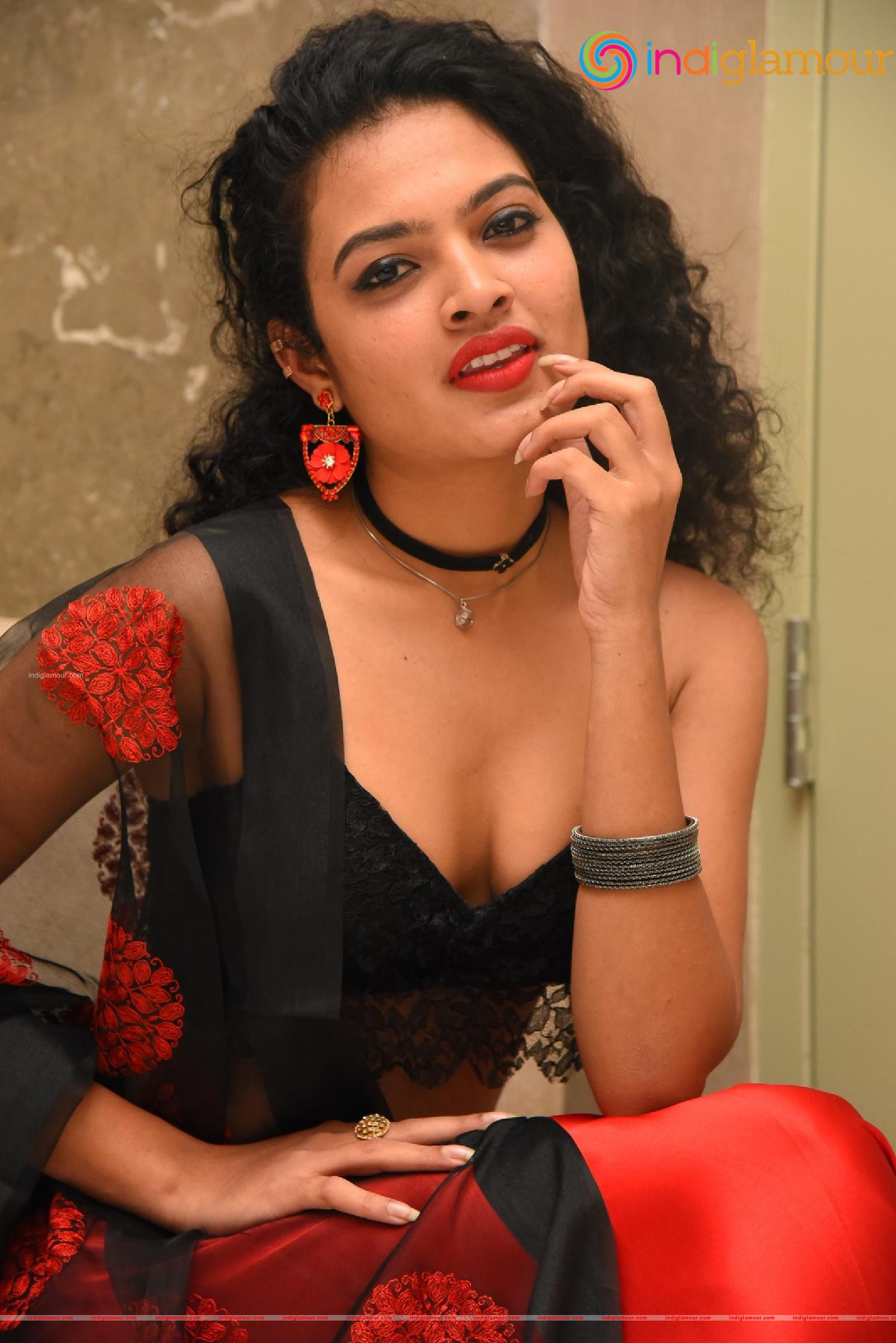 Riya Actress hd photo