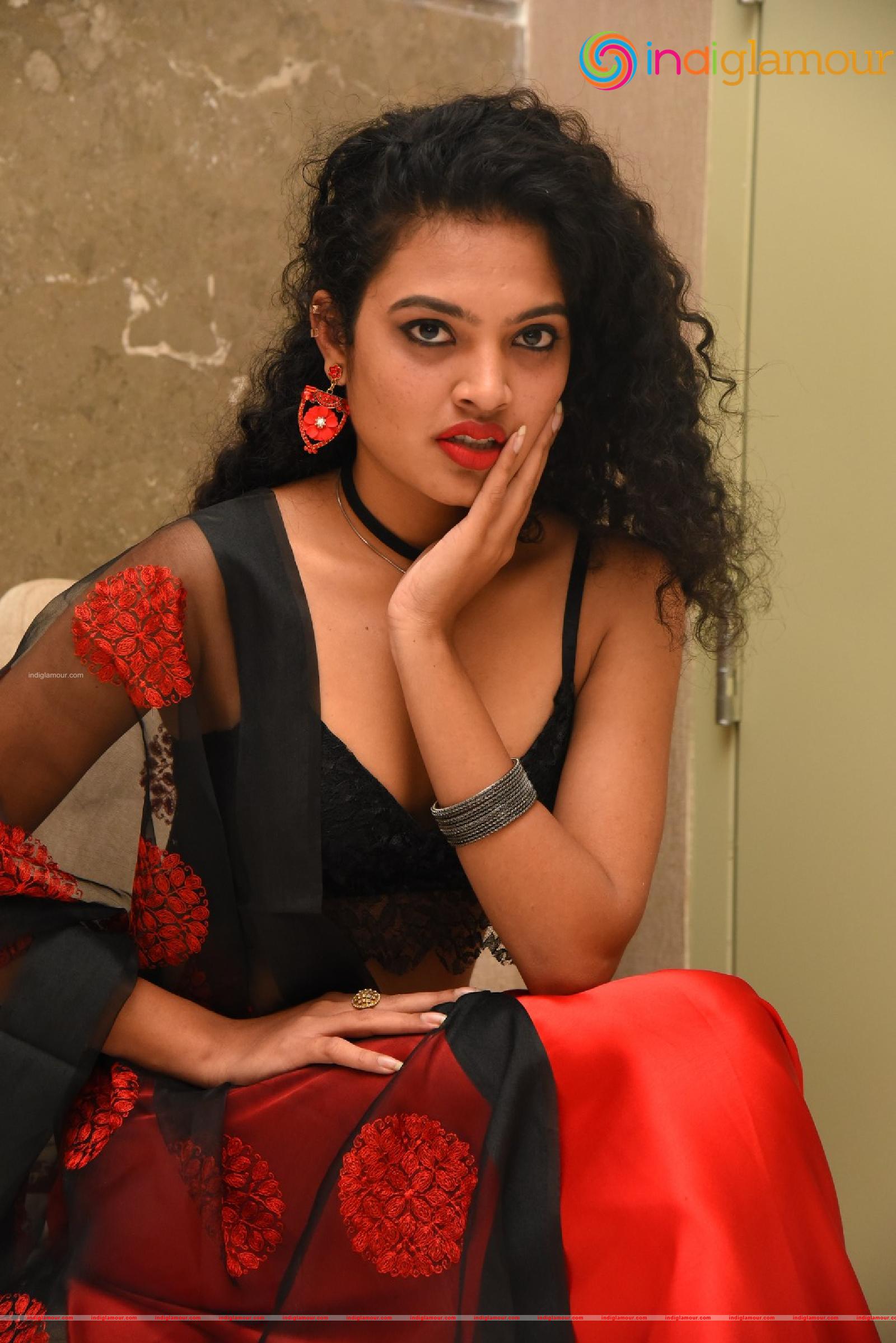 Riya Actress hd photo