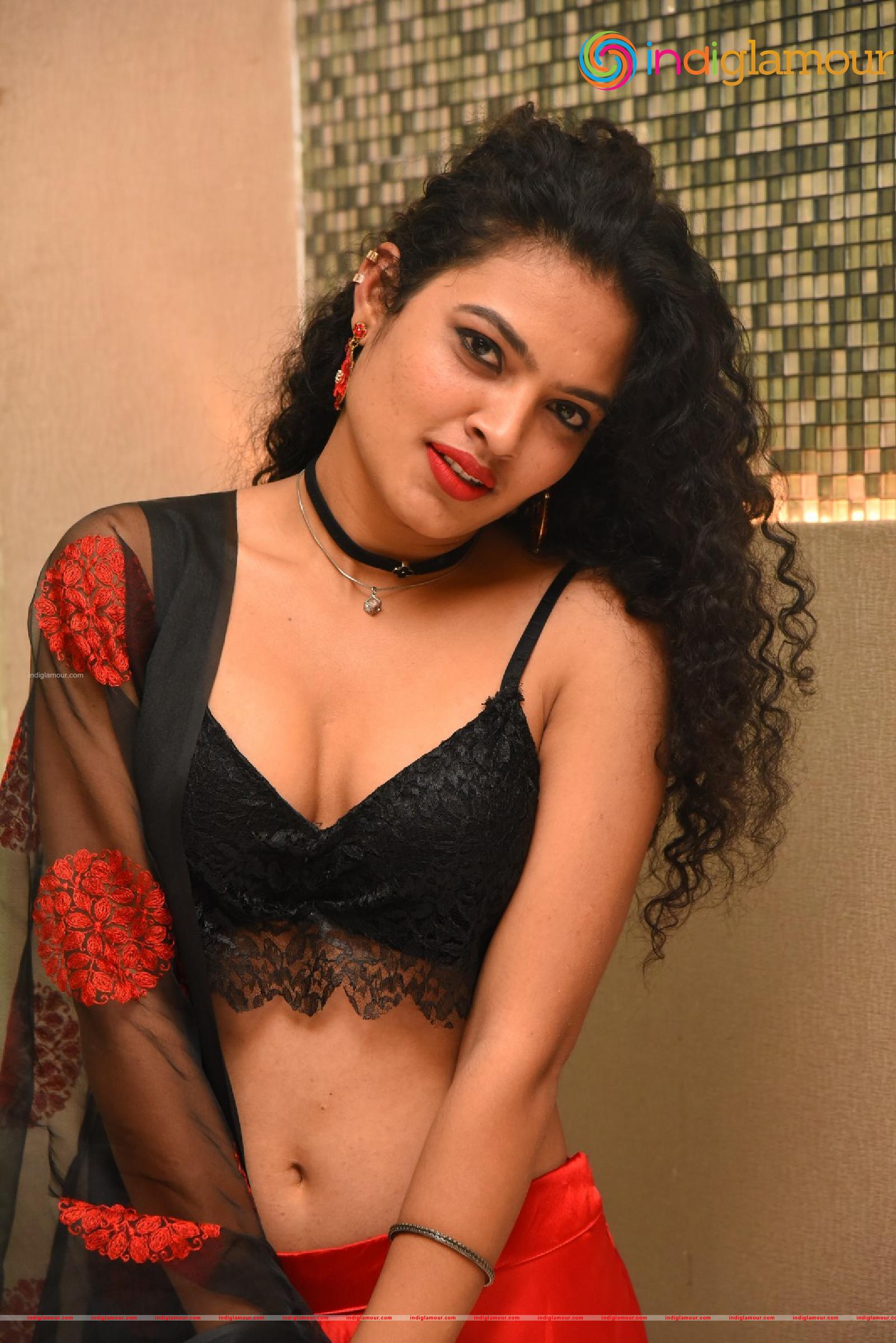Riya Actress hd photo