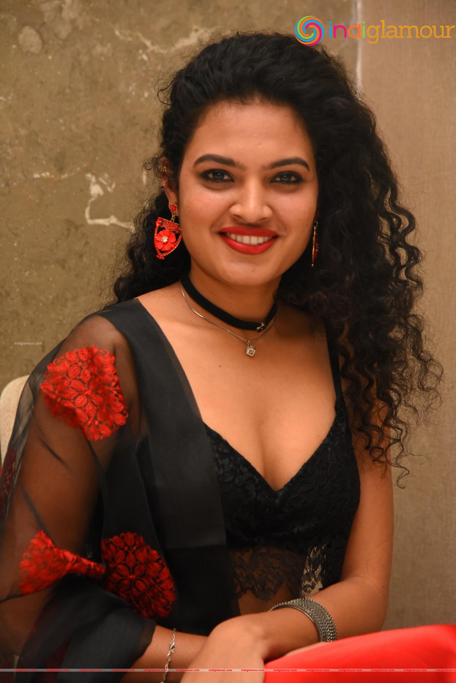 Riya Actress hd photo