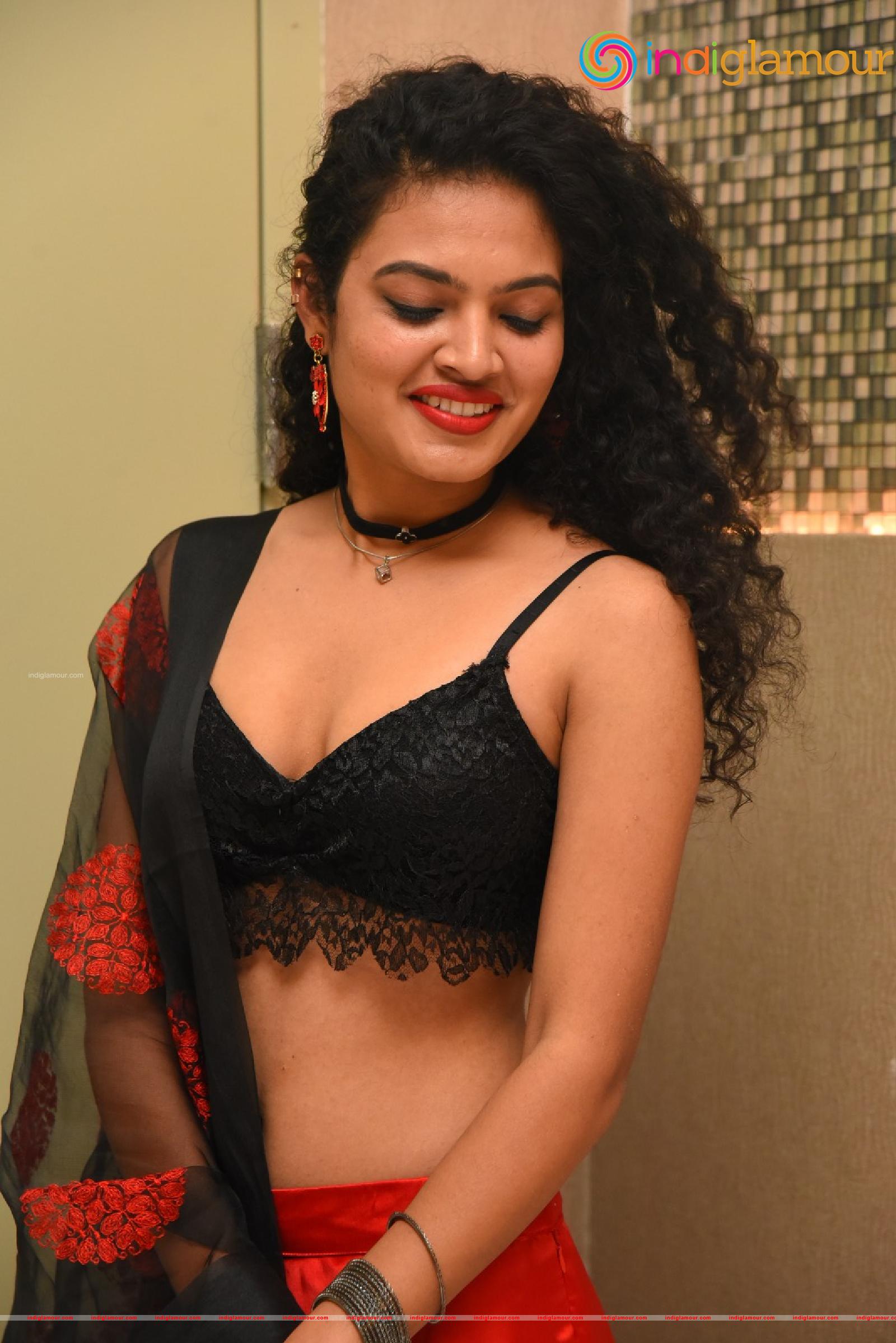 Riya Actress hd photo