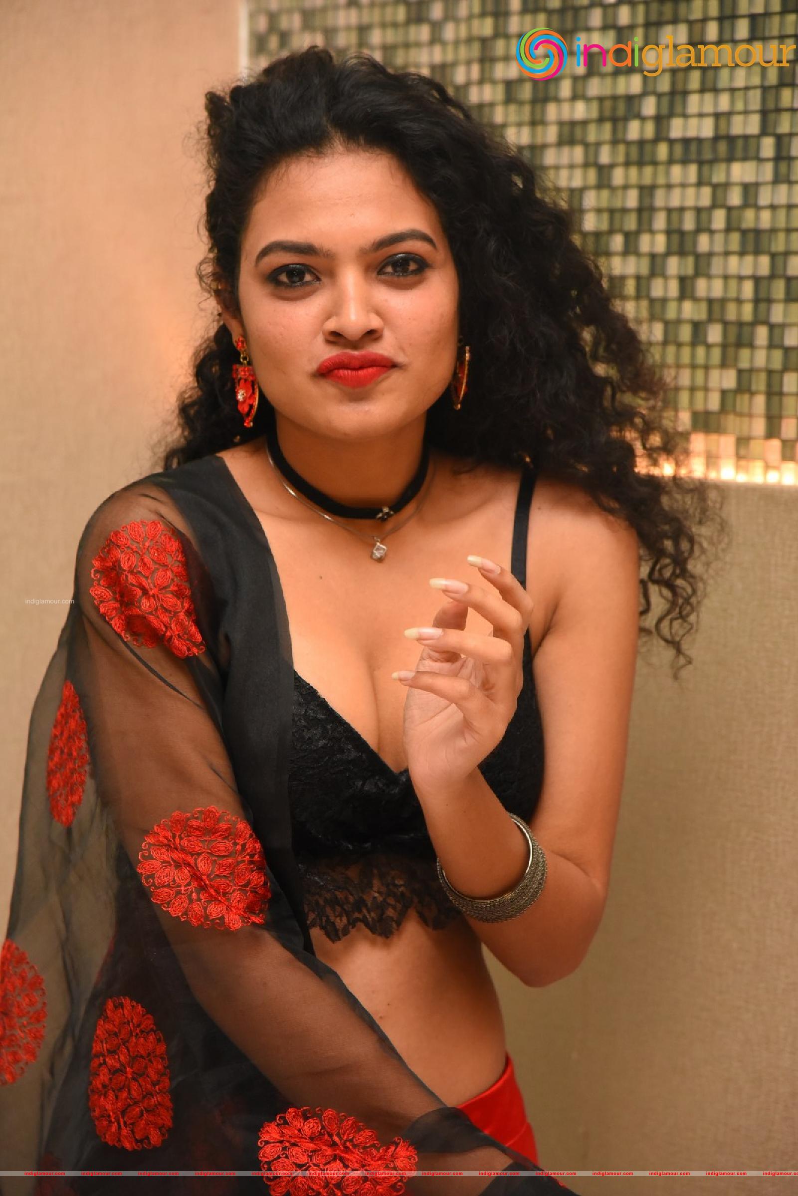 Riya Actress hd photo