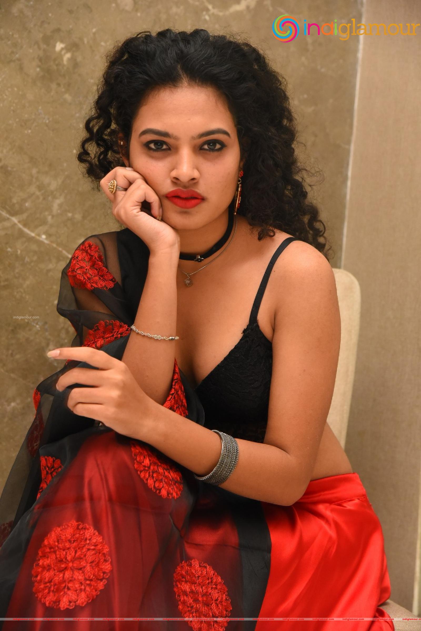 Riya Actress hd photo