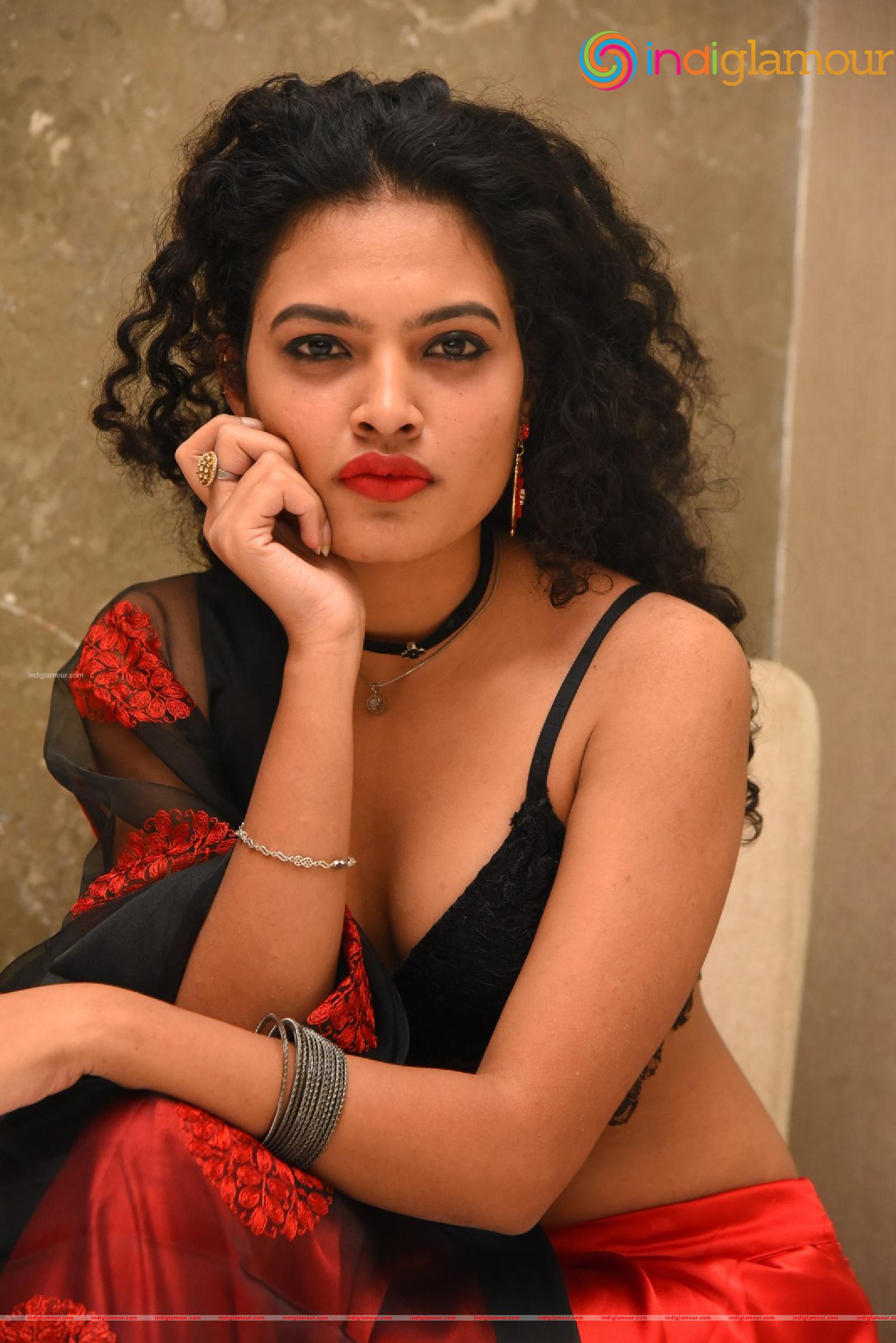Riya Actress hd photo