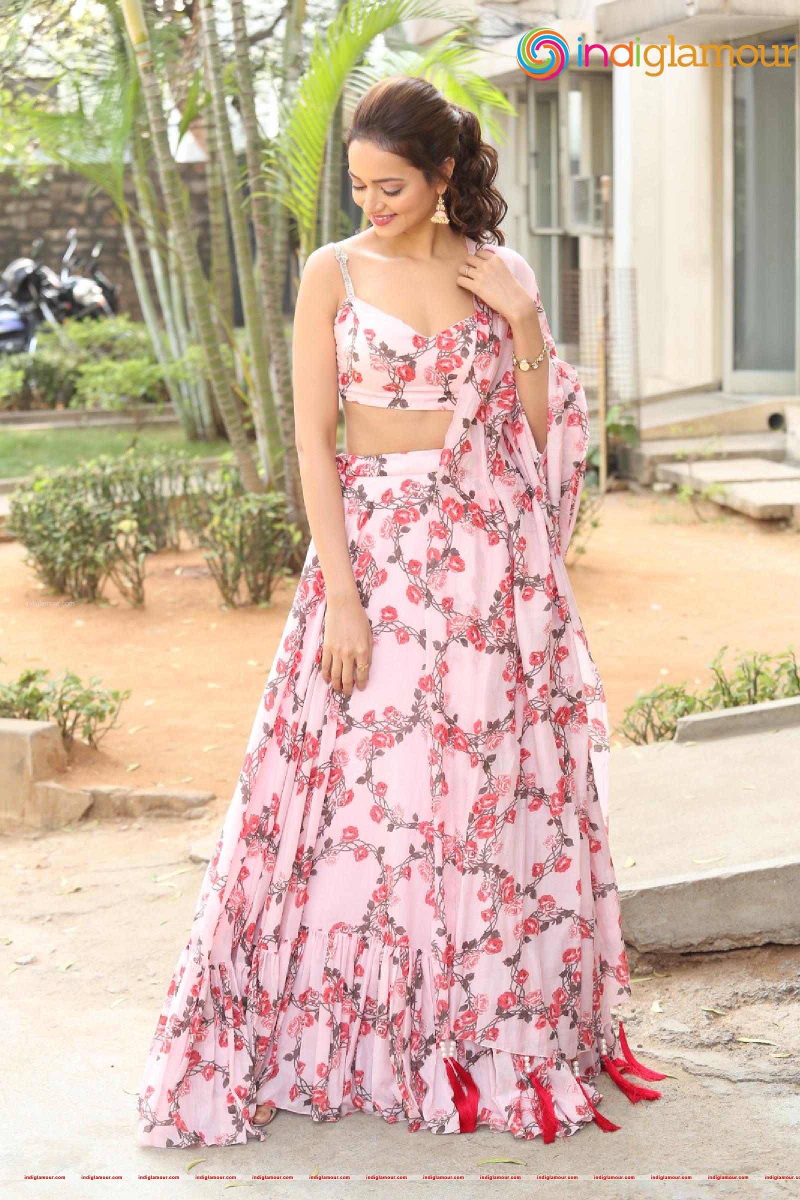 Shanvi Srivastava Actress hd photo