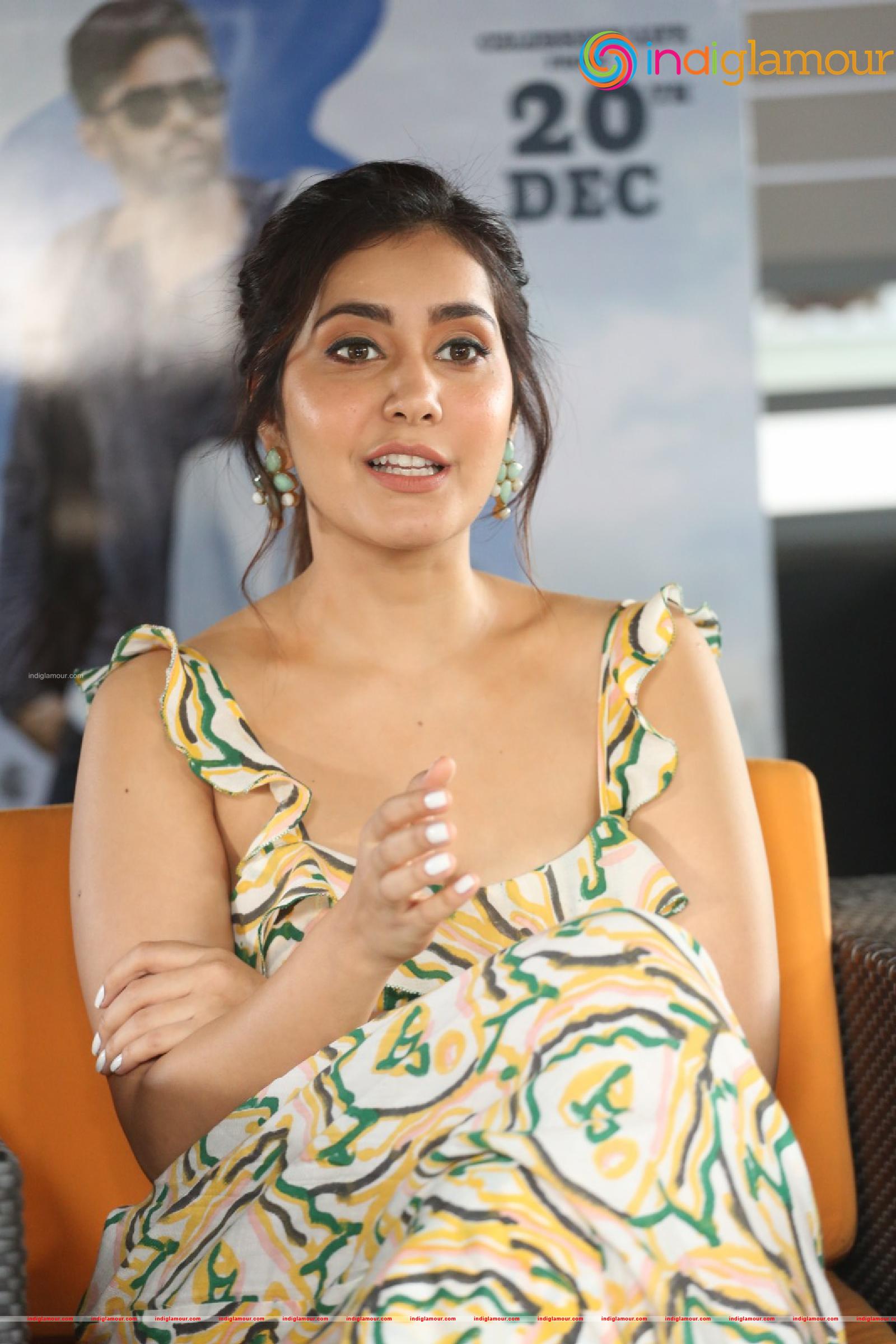 Raashi Khanna Actress hd photo
