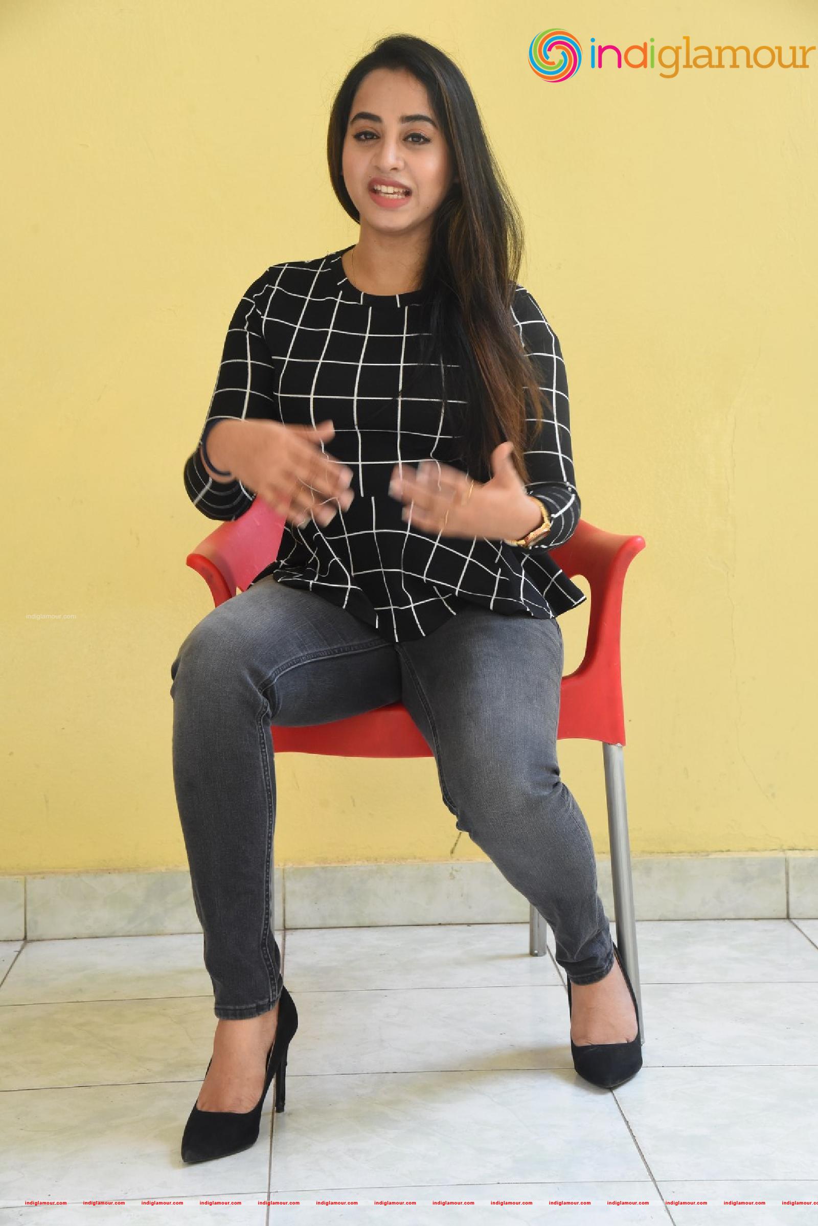 Swathi Deekshith Actress hd photo