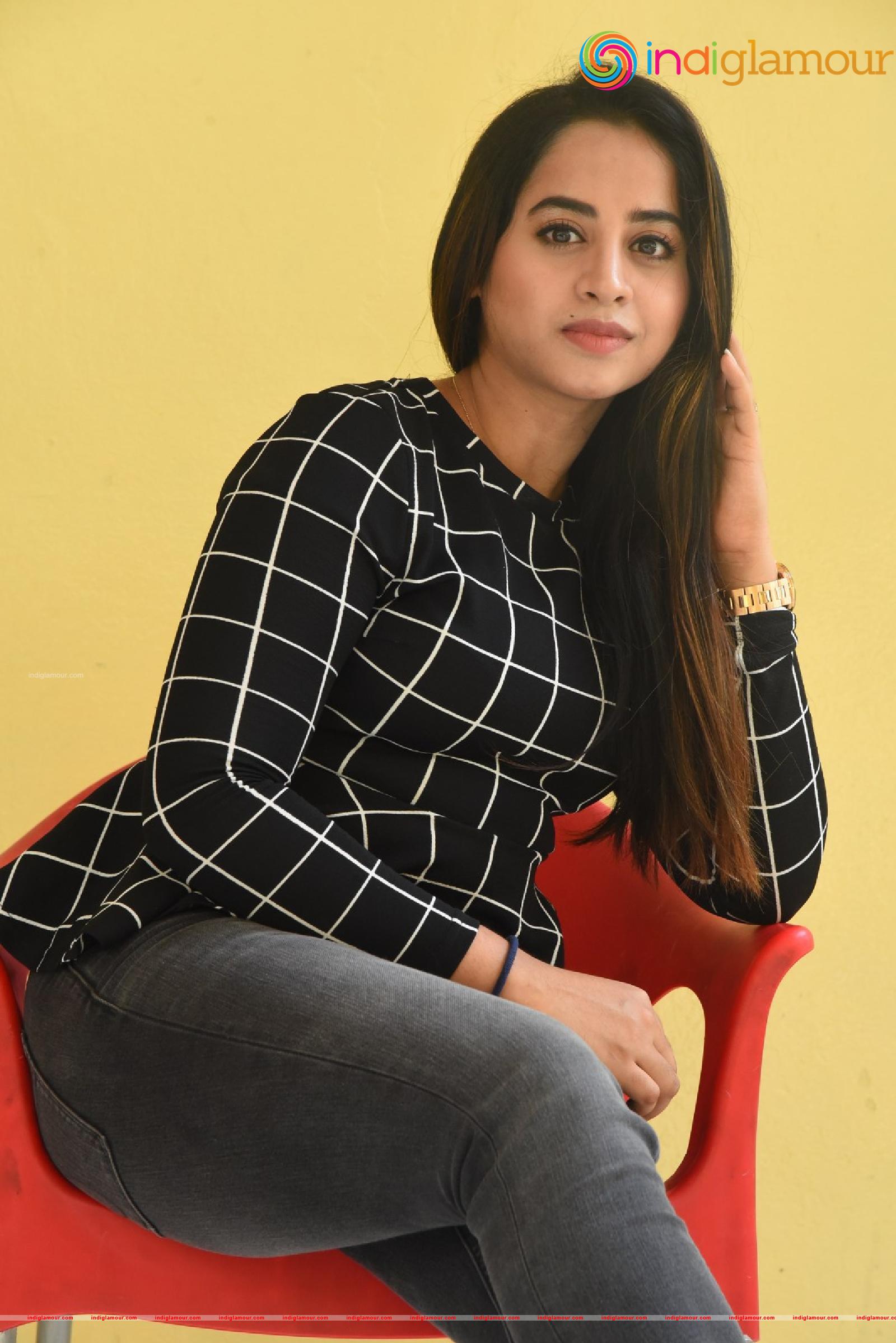 Swathi Deekshith Actress hd photo