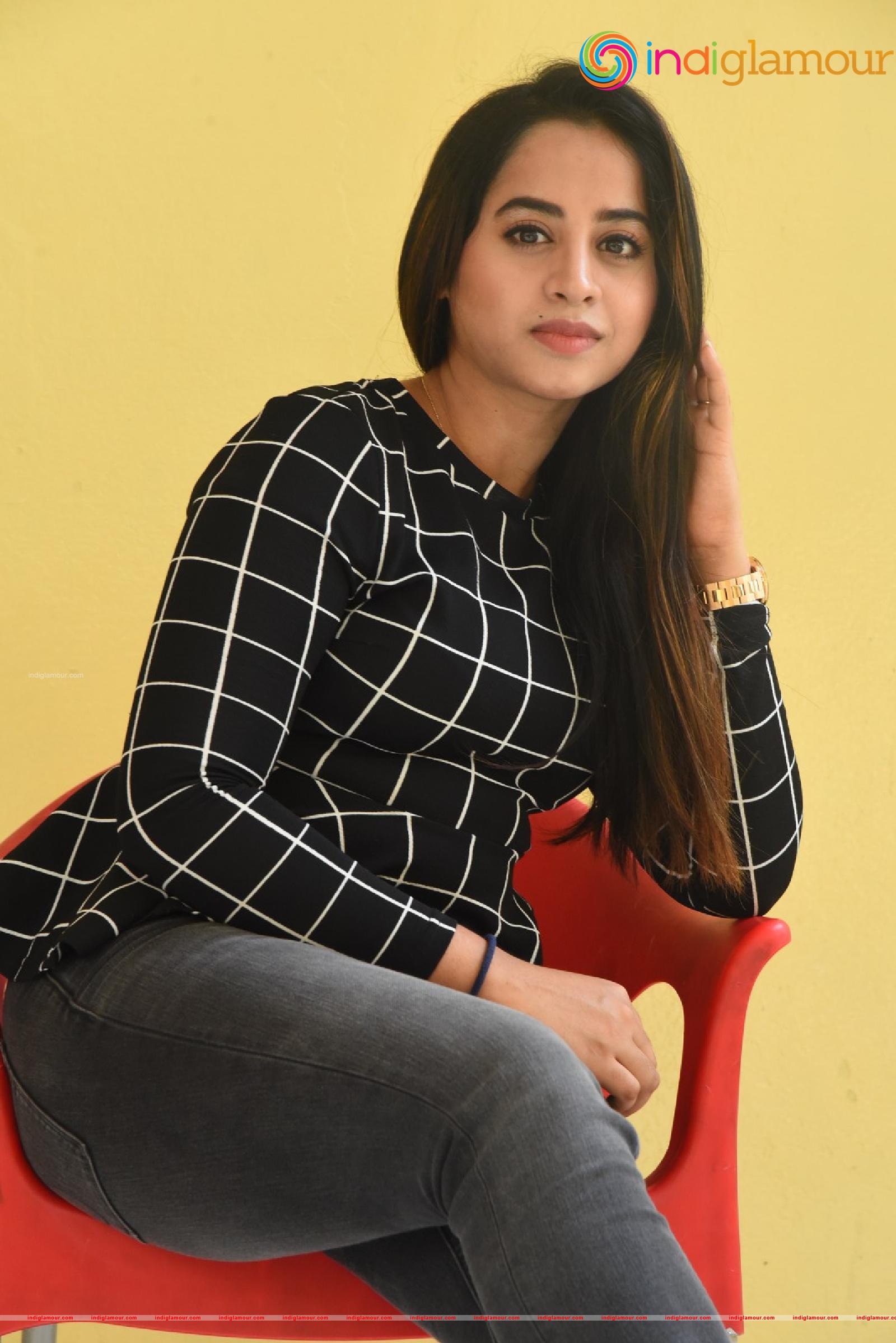 Swathi Deekshith Actress hd photo