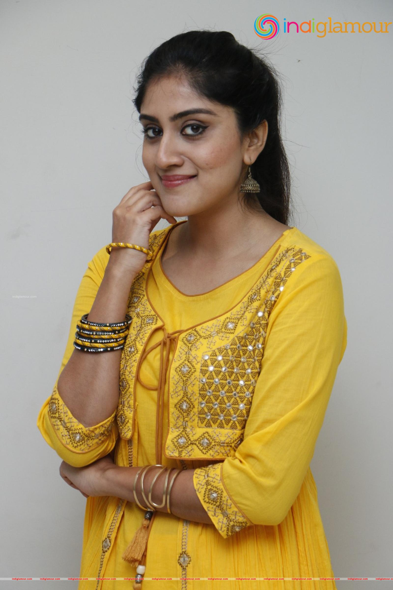 Dhanya Balakrishna Actress hd photo