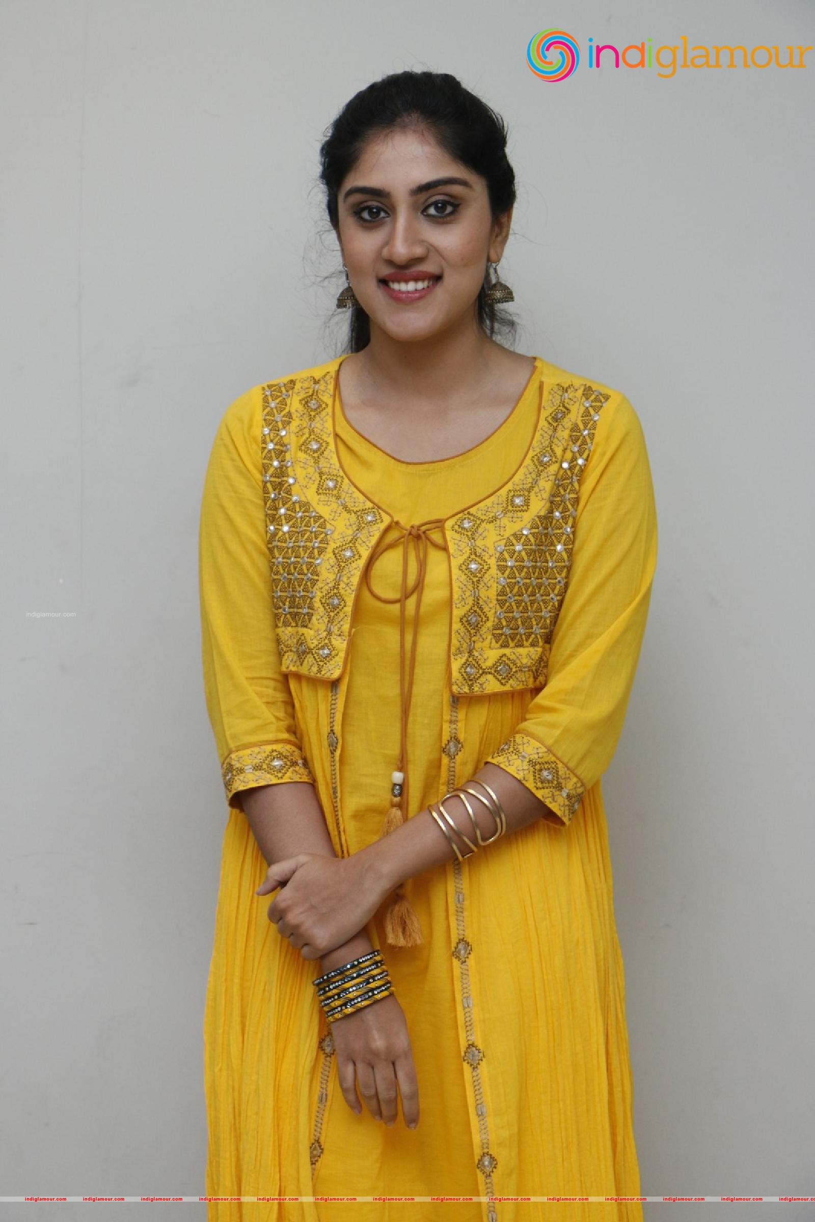 Dhanya Balakrishna Actress hd photo
