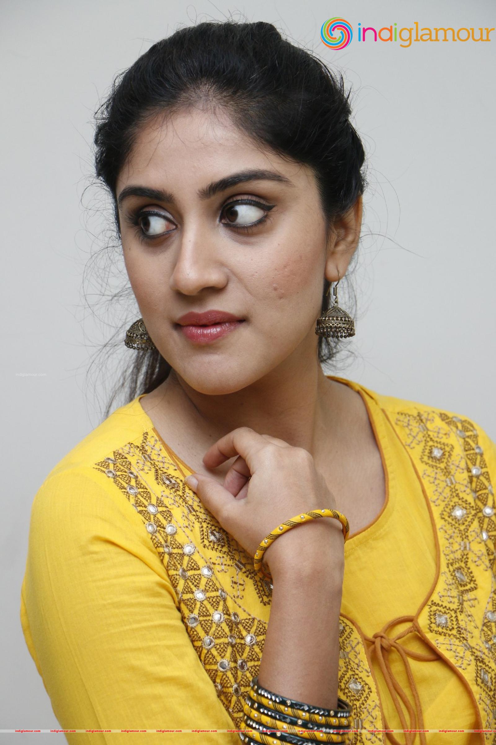 Dhanya Balakrishna Actress hd photo