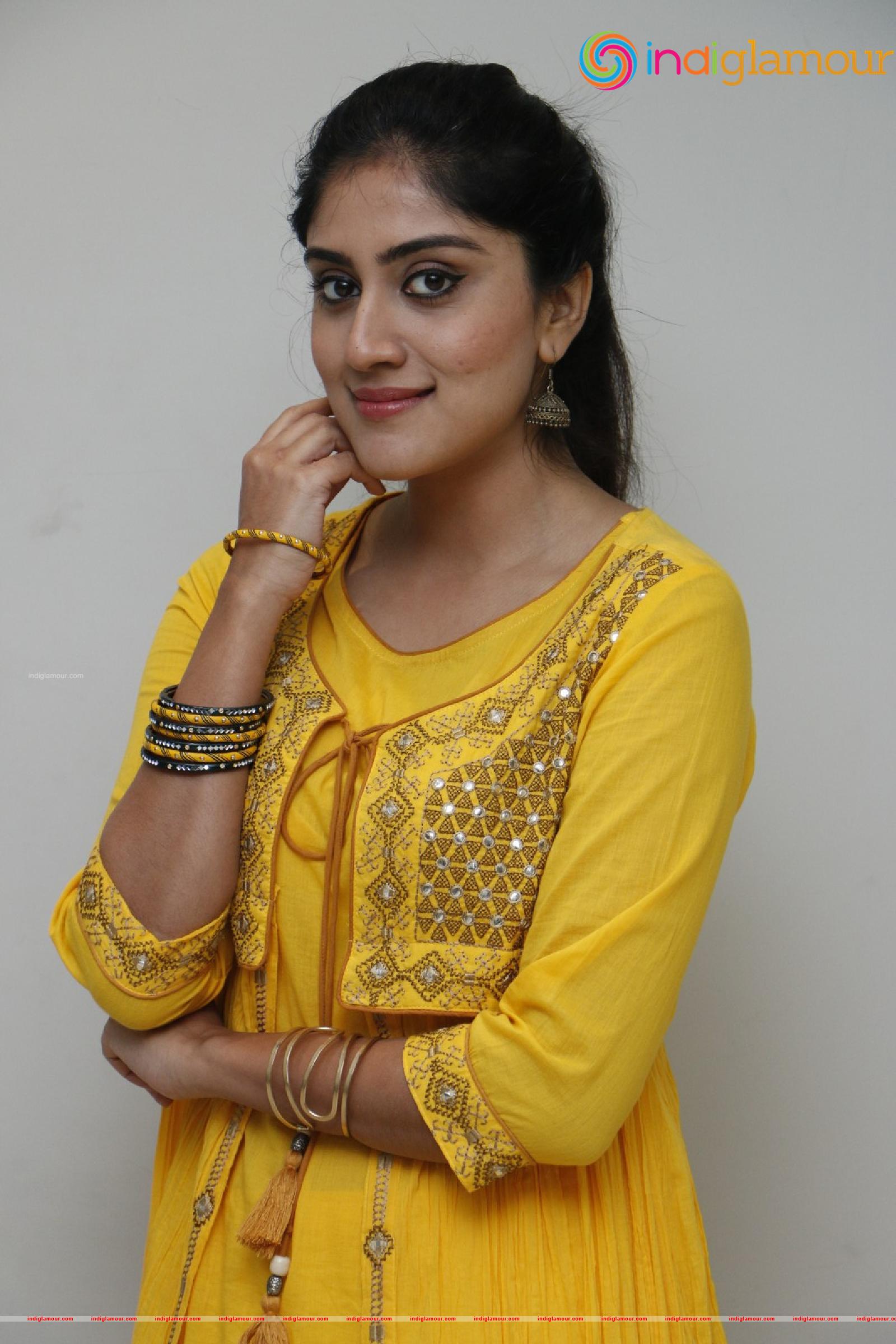 Dhanya Balakrishna Actress hd photo
