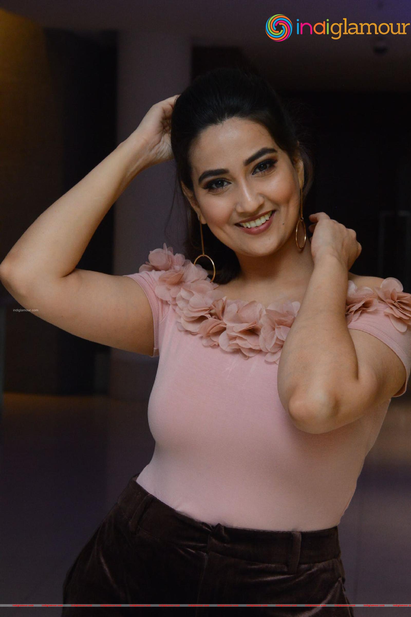 Manjusha Actress hd photo