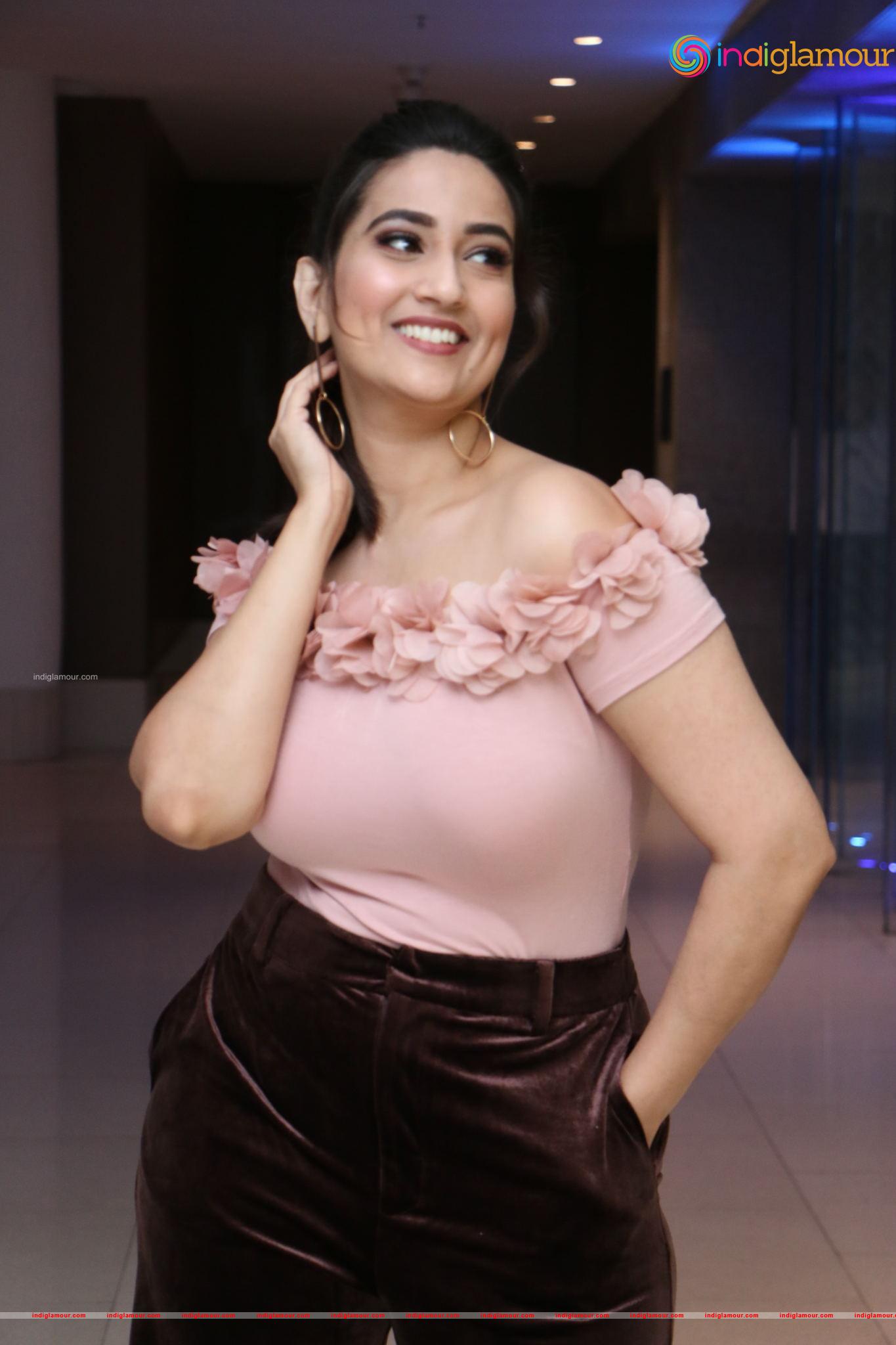 Manjusha Actress hd photo