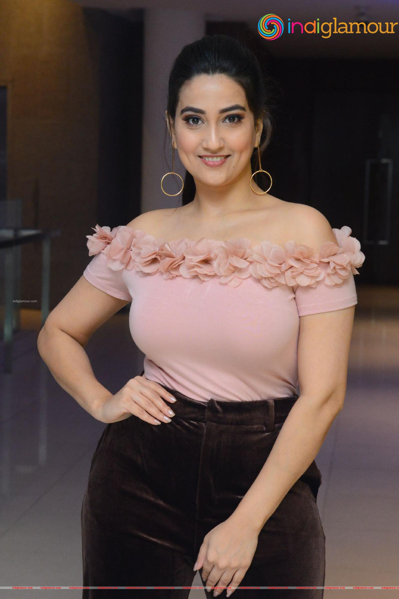 Manjusha Actress hd photo