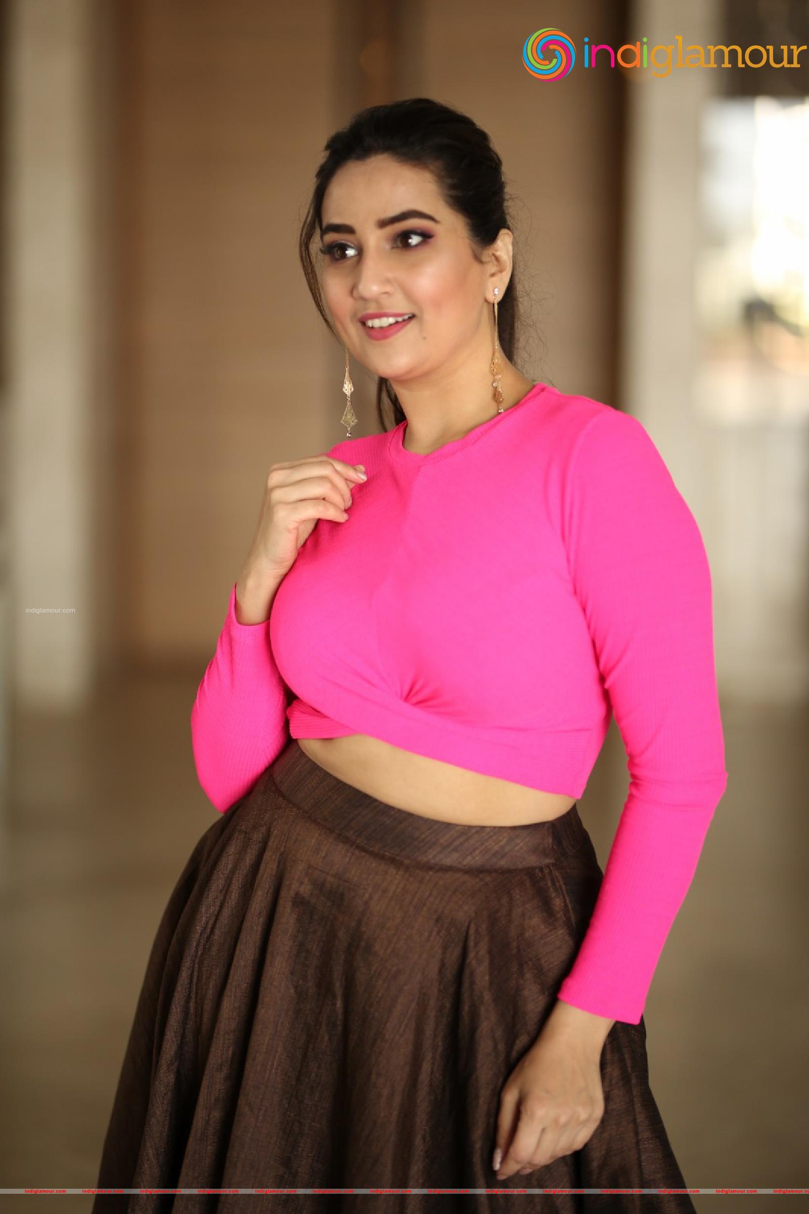 Manjusha Actress hd photo