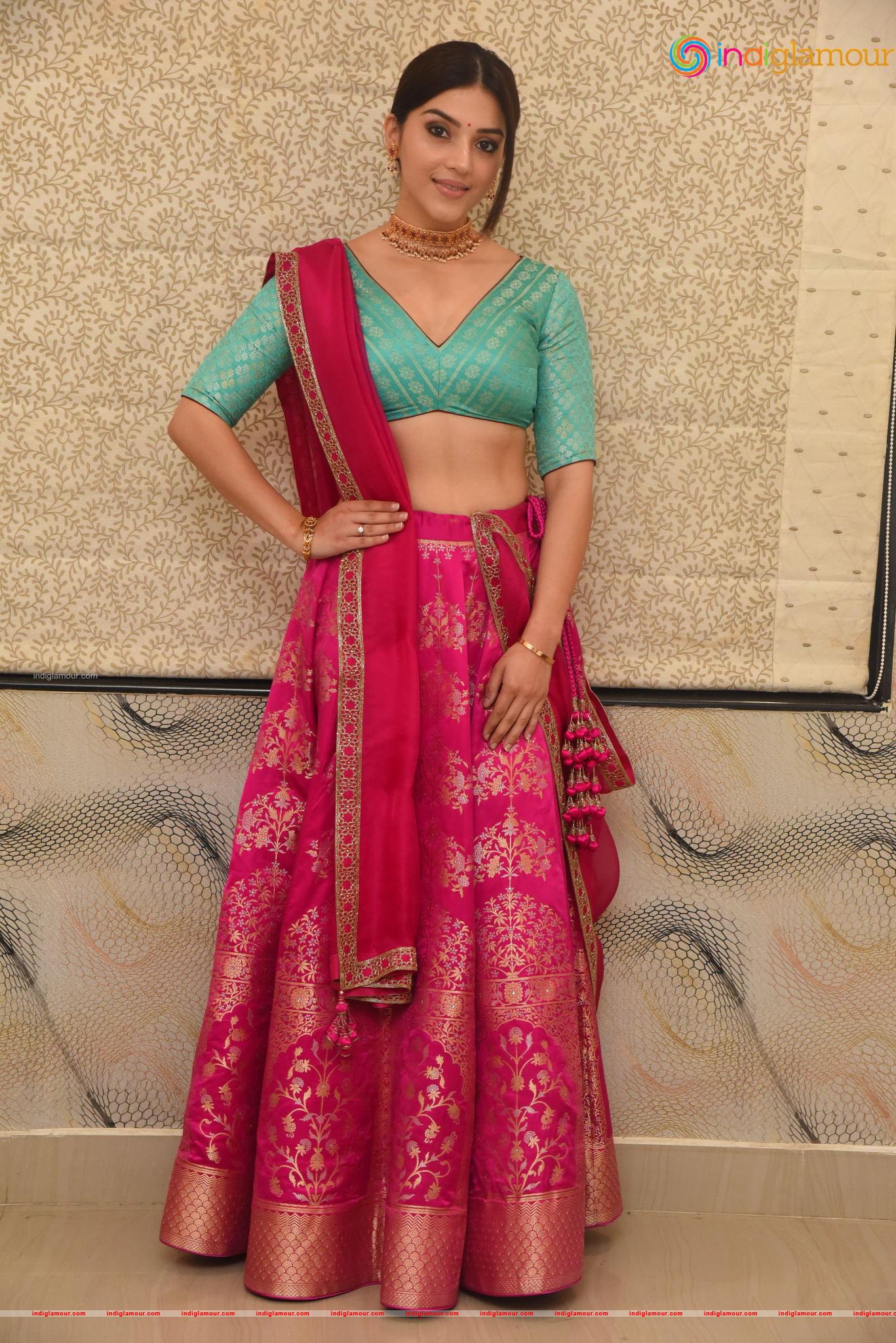 Mehreen Kaur Pirzada Actress hd photo