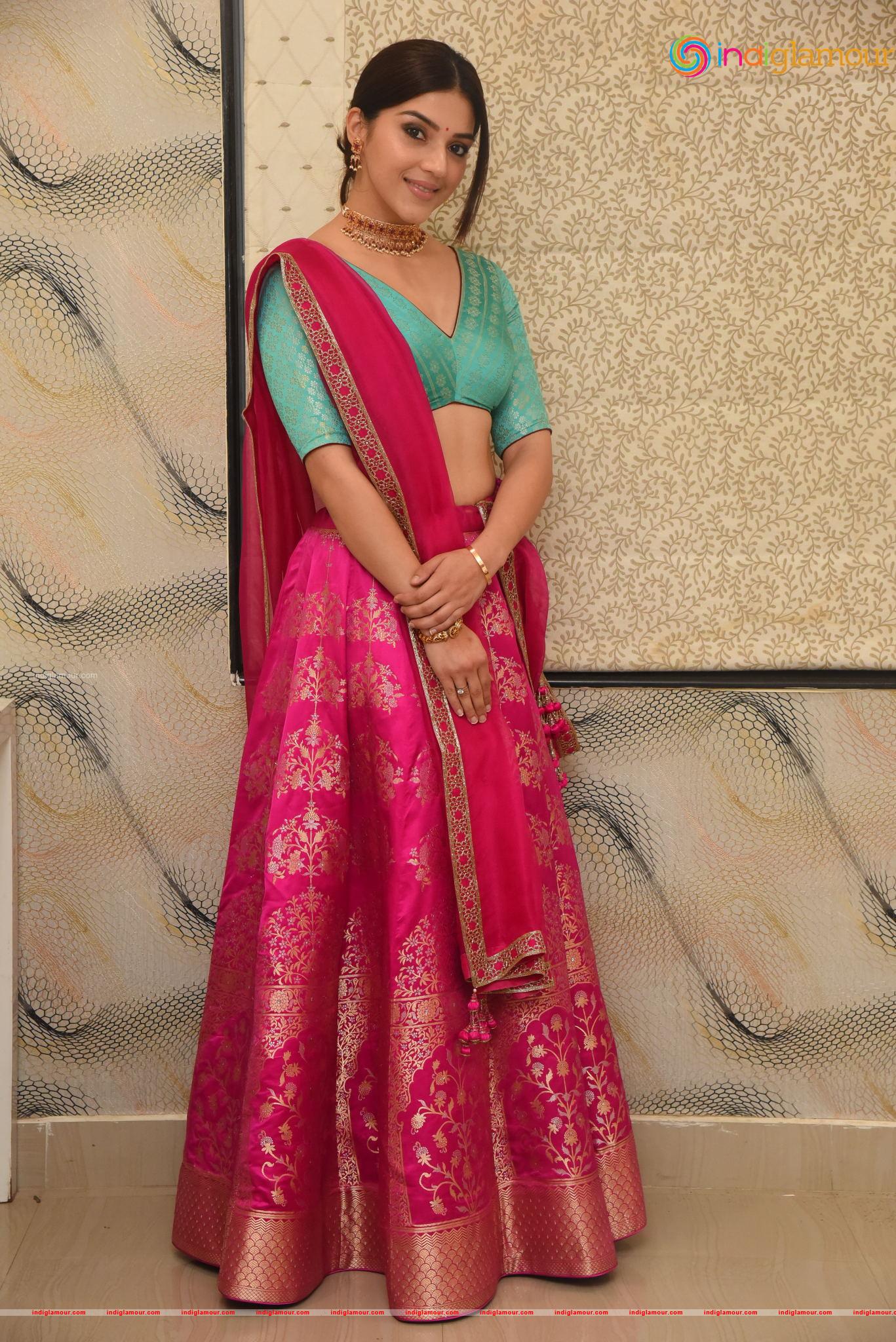Mehreen Kaur Pirzada Actress hd photo
