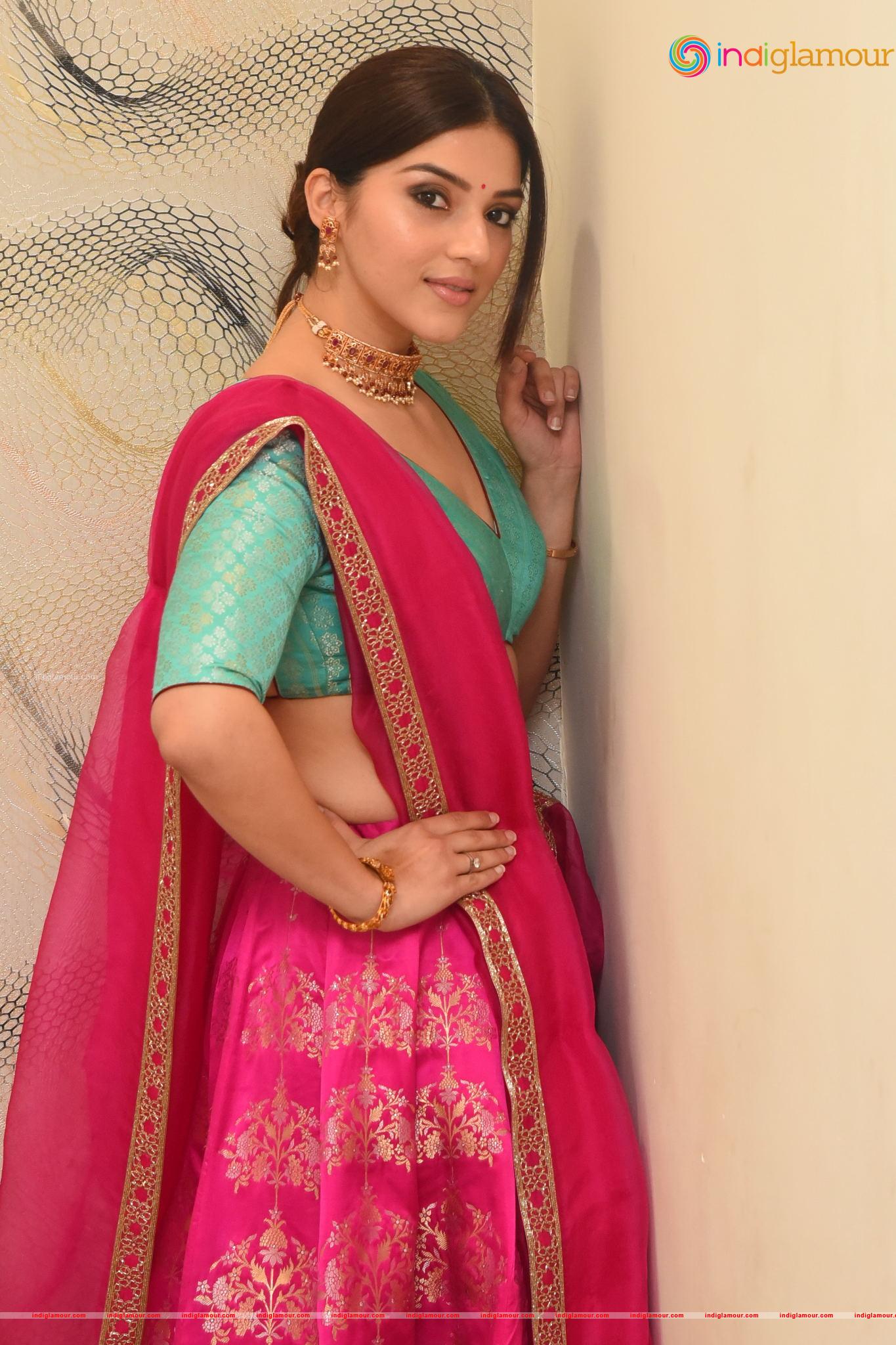 Mehreen Kaur Pirzada Actress hd photo