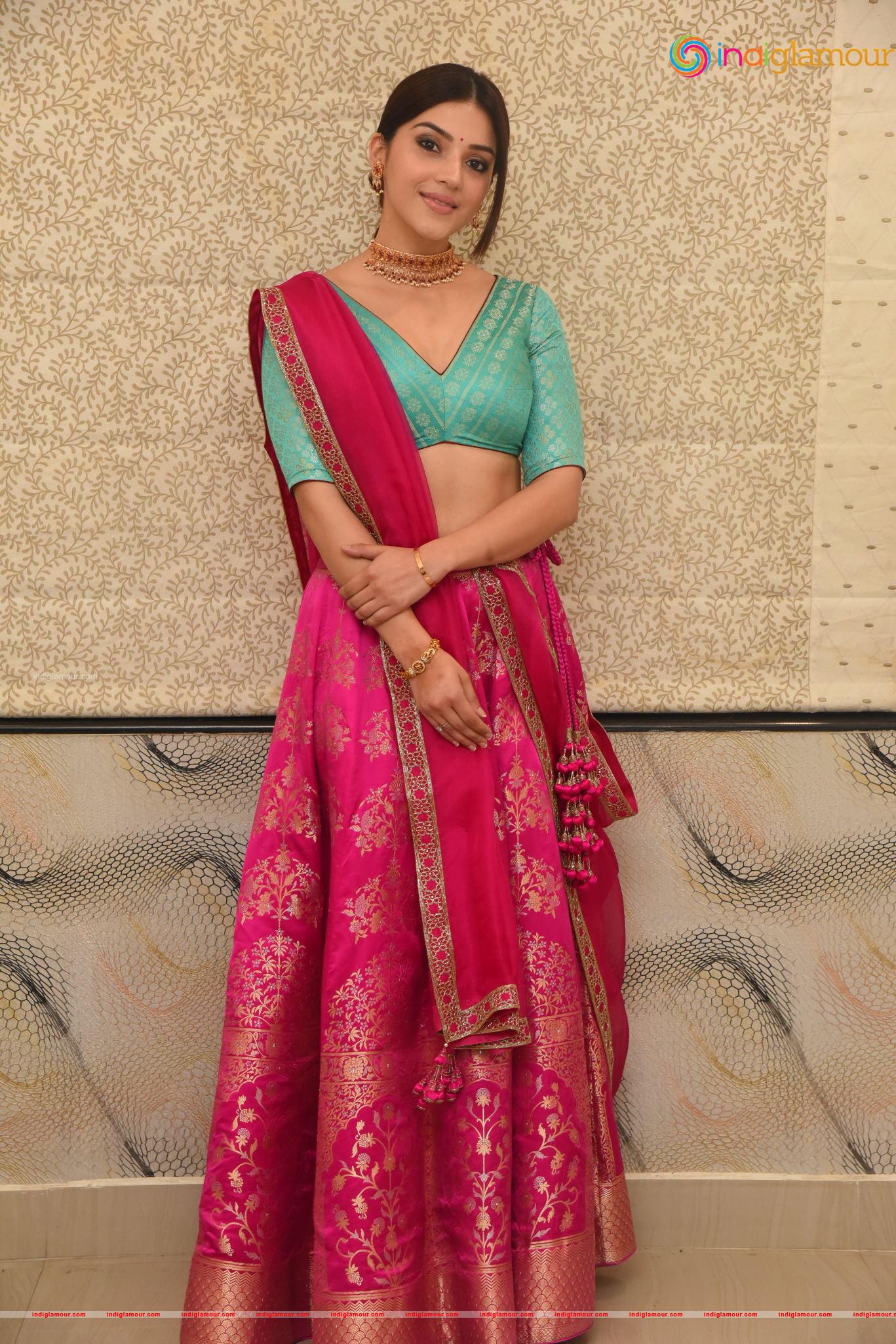Mehreen Kaur Pirzada Actress hd photo