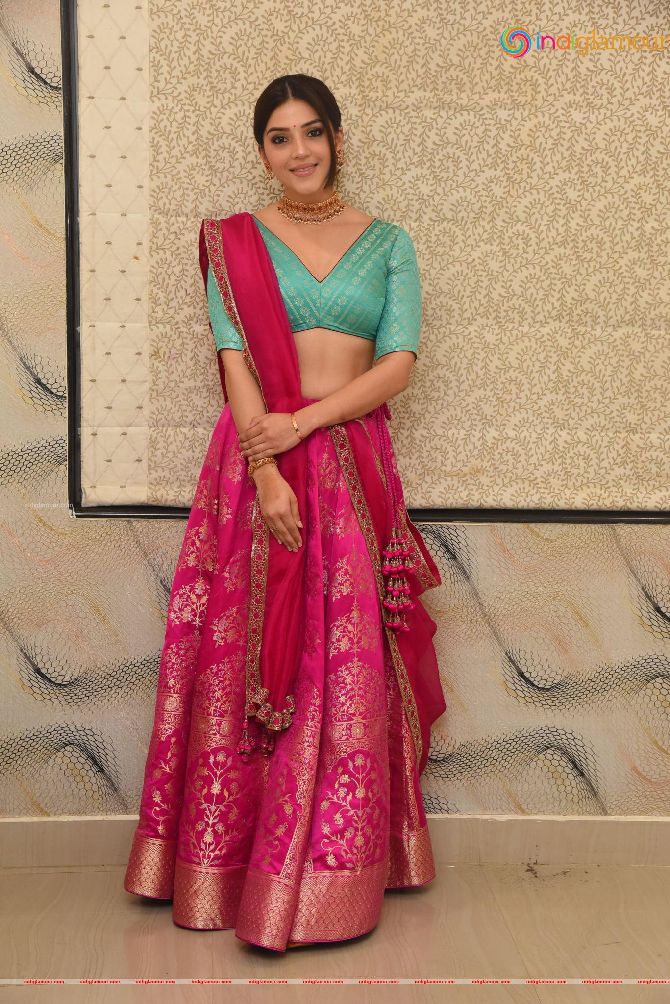 Mehreen Kaur Pirzada Actress hd photo