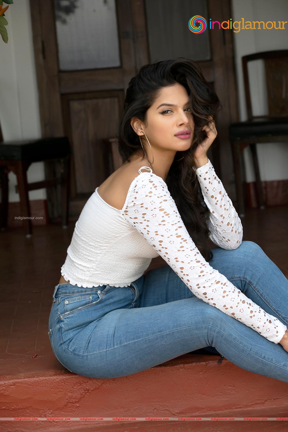 Tanya Hope Actress hd photo