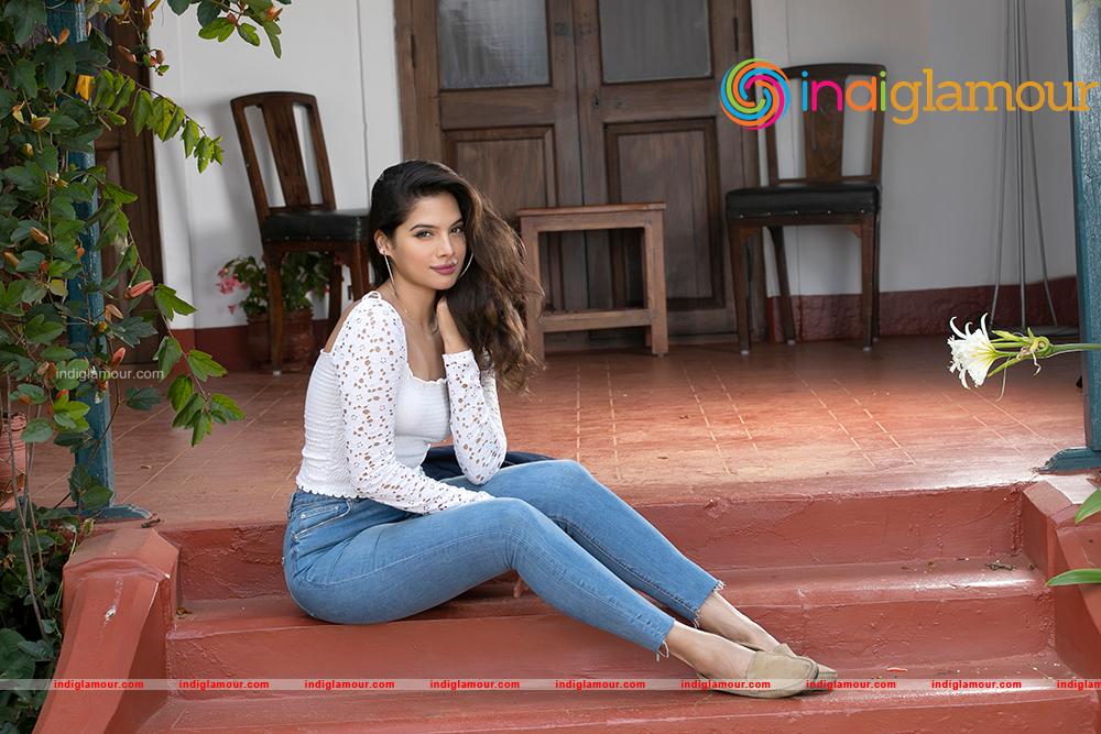 Tanya Hope Actress hd photo