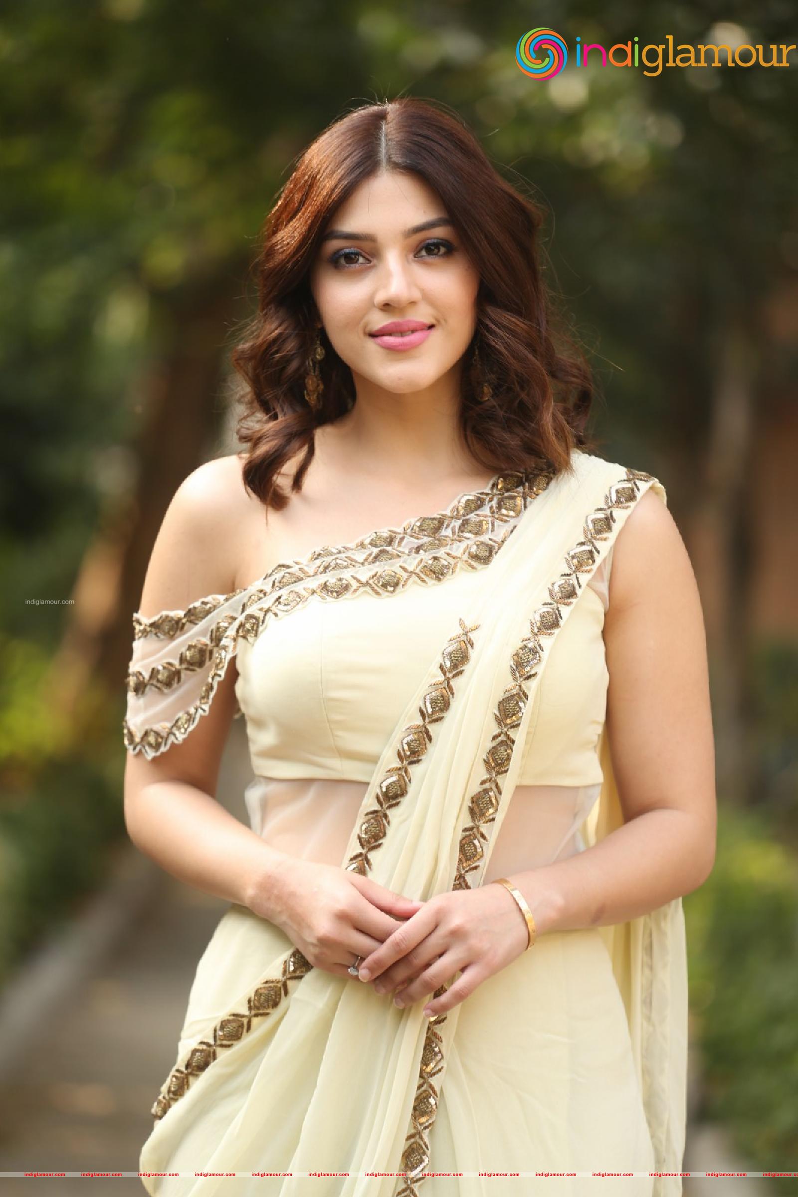 Mehreen Kaur Pirzada Actress hd photo