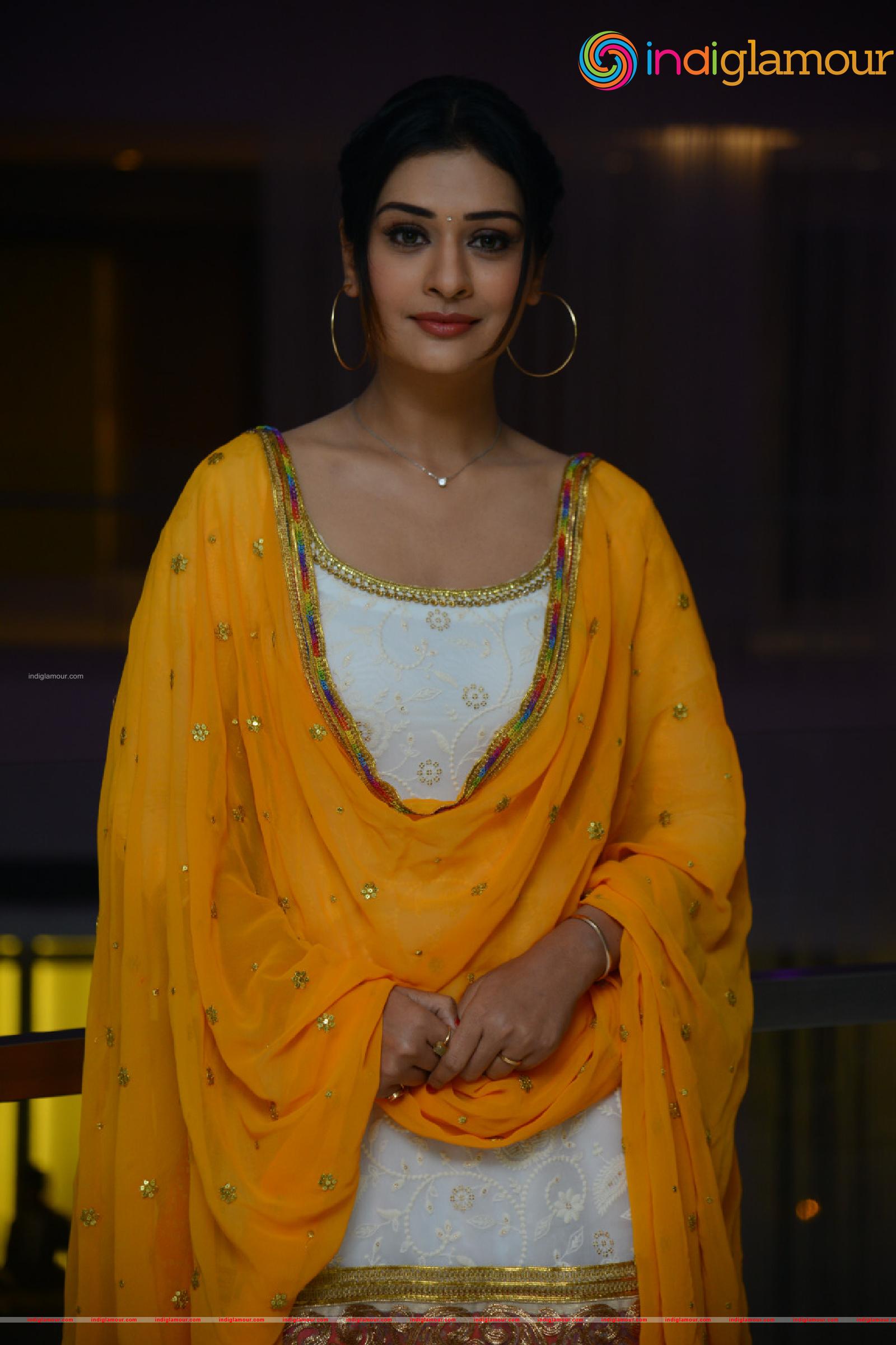 Payal Rajput Actress hd photo