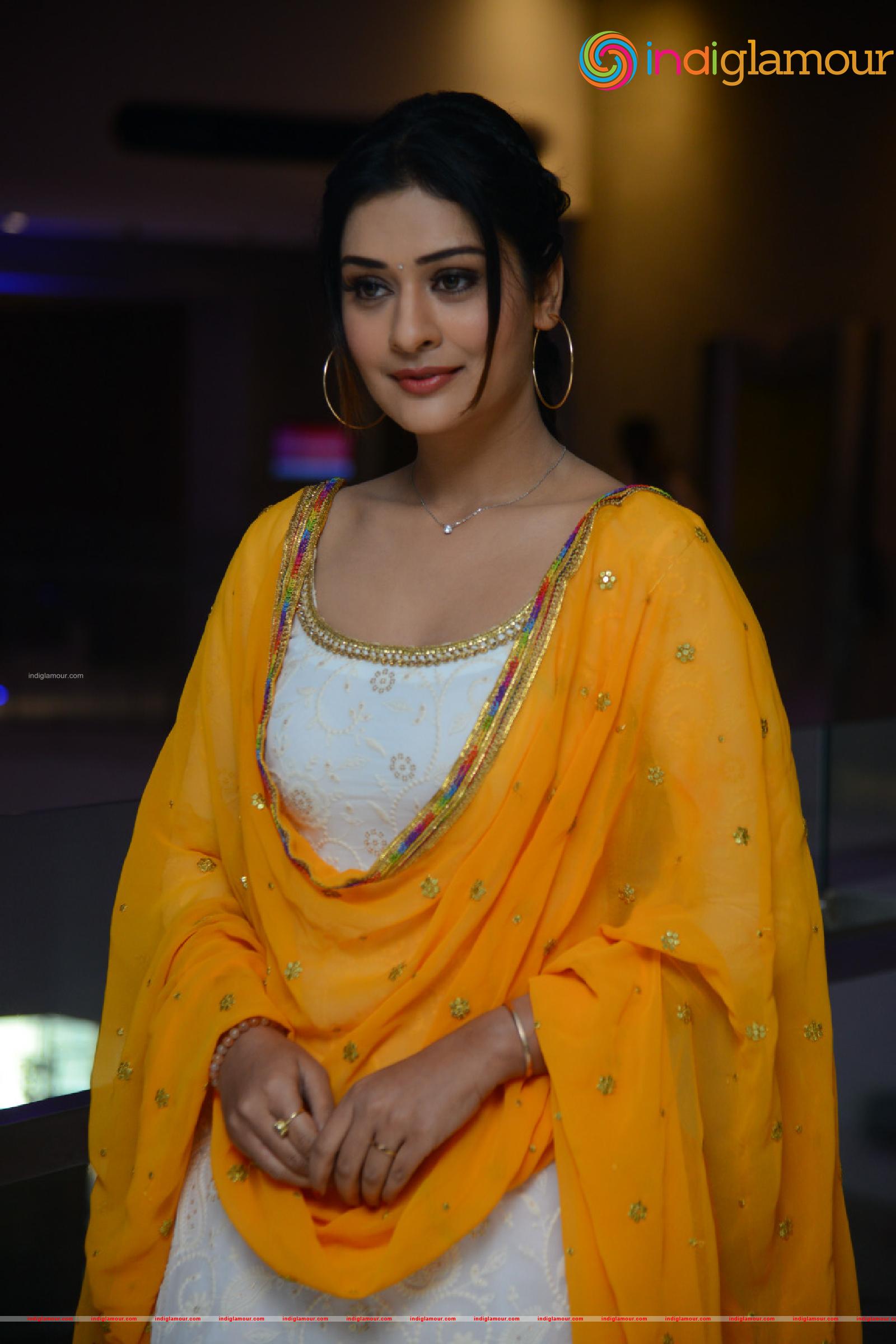 Payal Rajput Actress hd photo