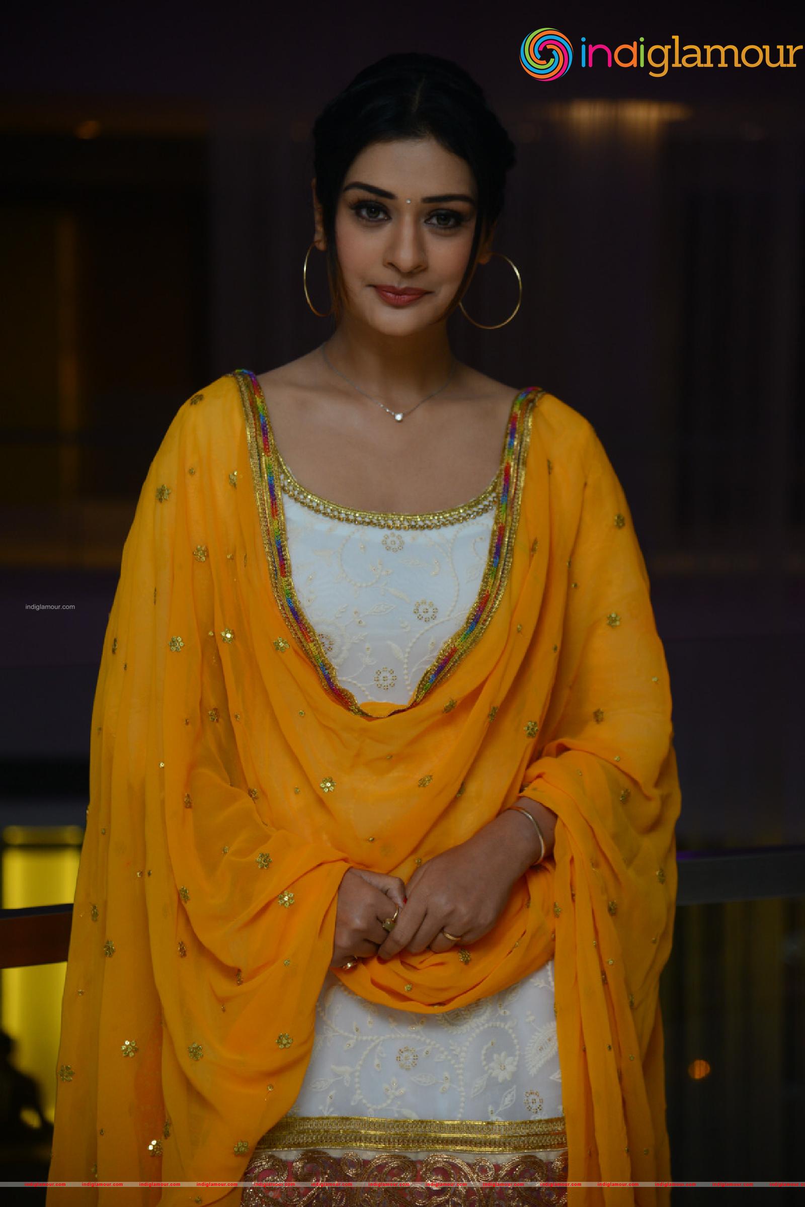 Payal Rajput Actress hd photo