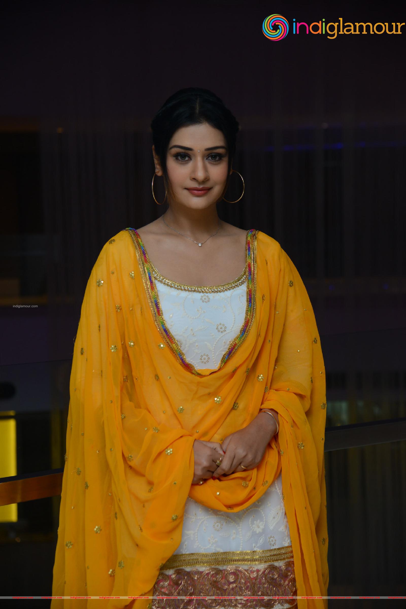 Payal Rajput Actress hd photo