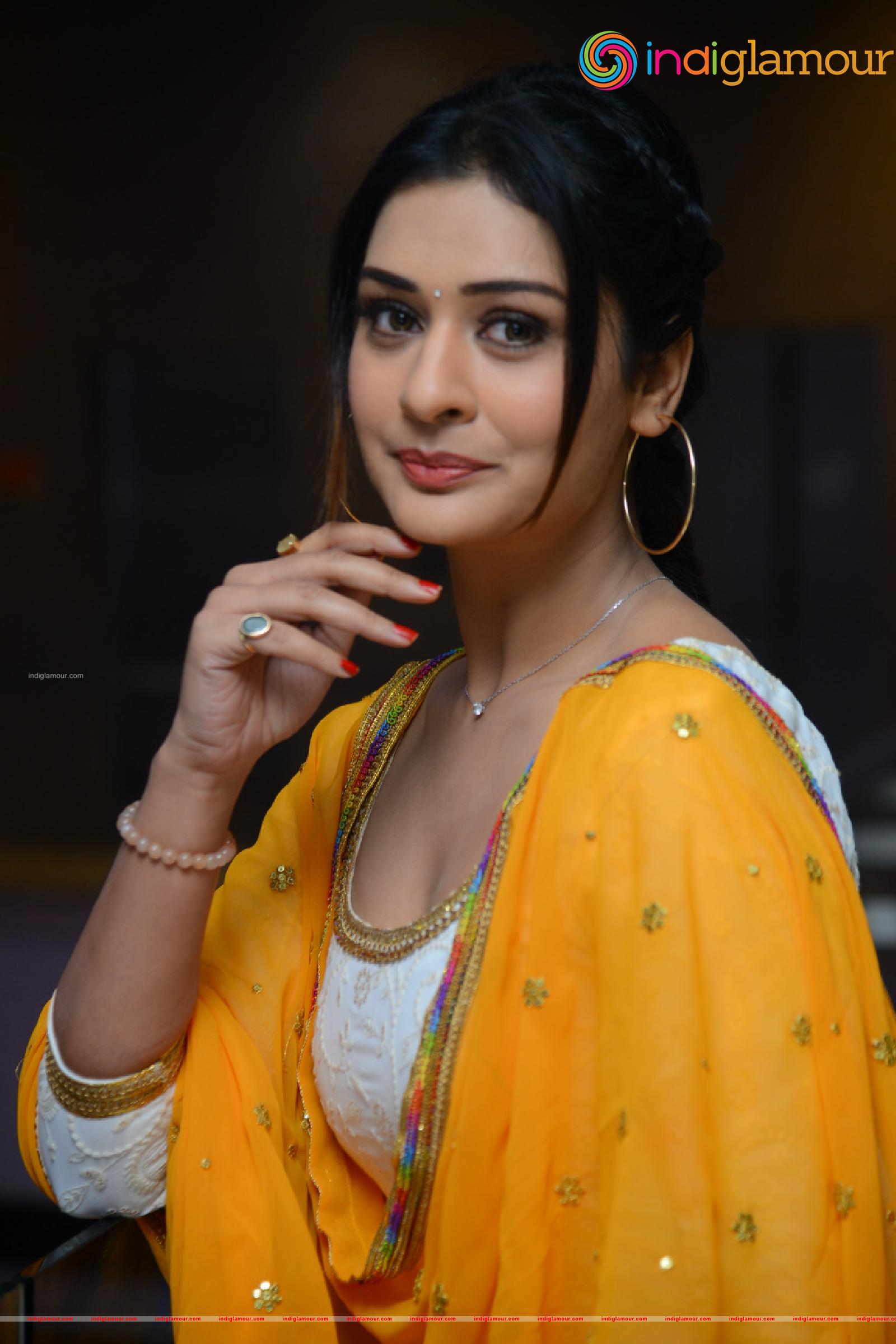 Payal Rajput Actress hd photo