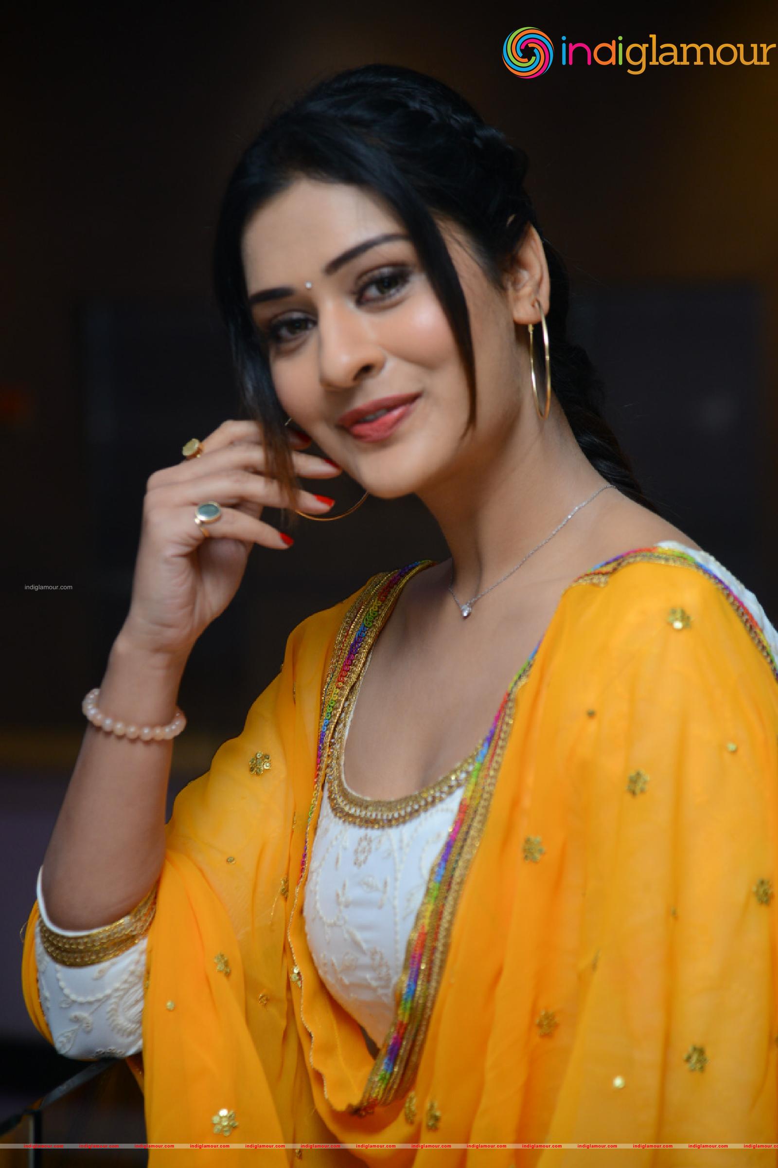 Payal Rajput Actress hd photo