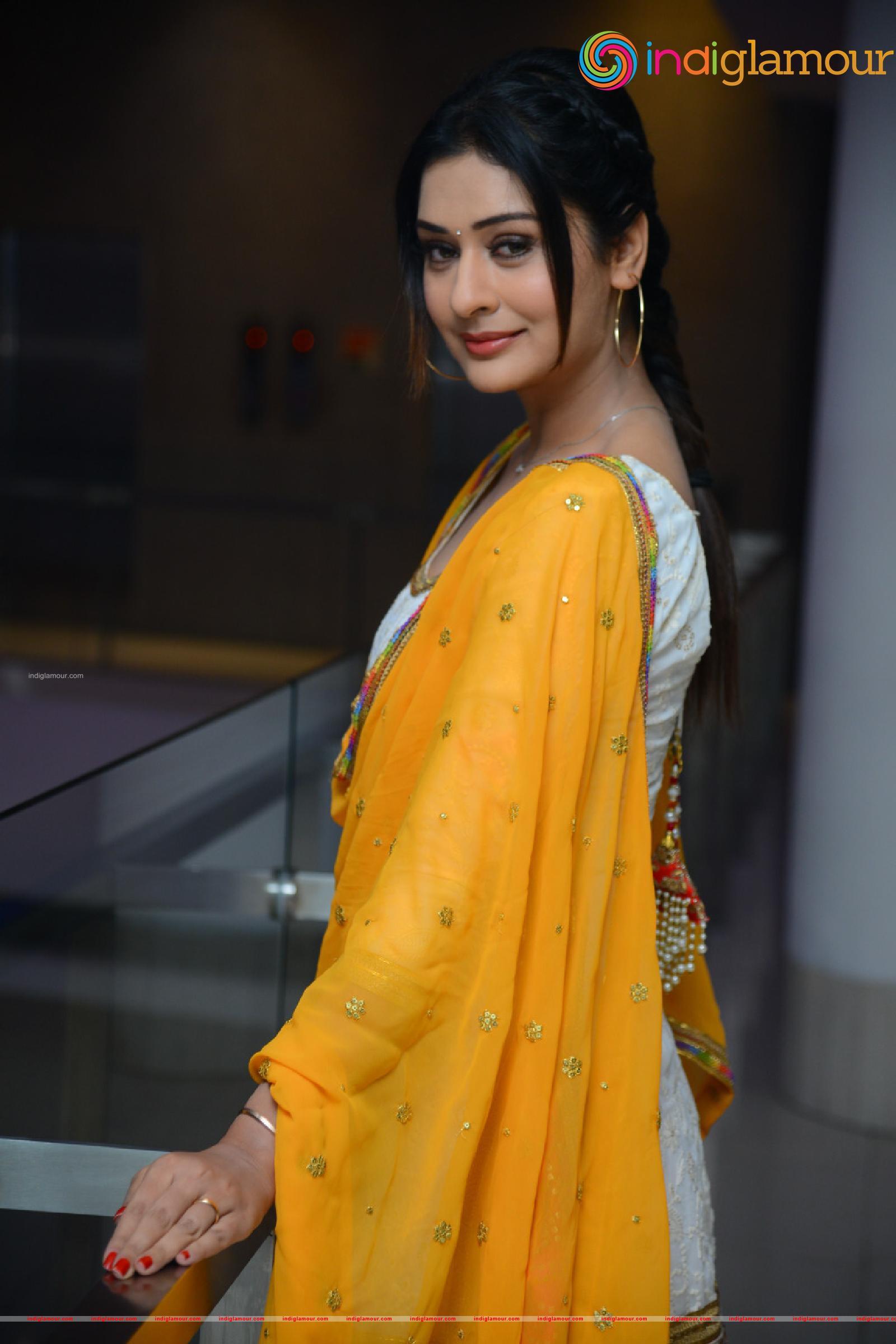 Payal Rajput Actress hd photo