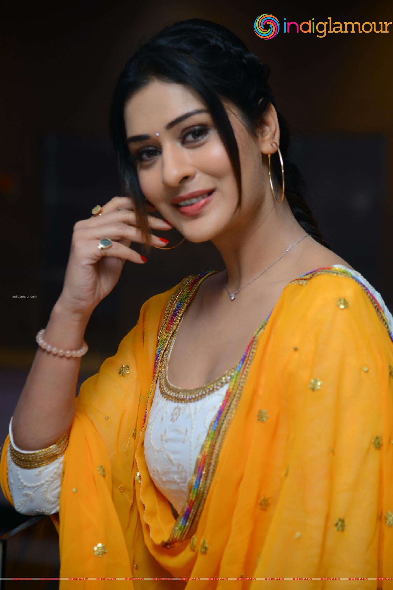 Payal Rajput Actress hd photo