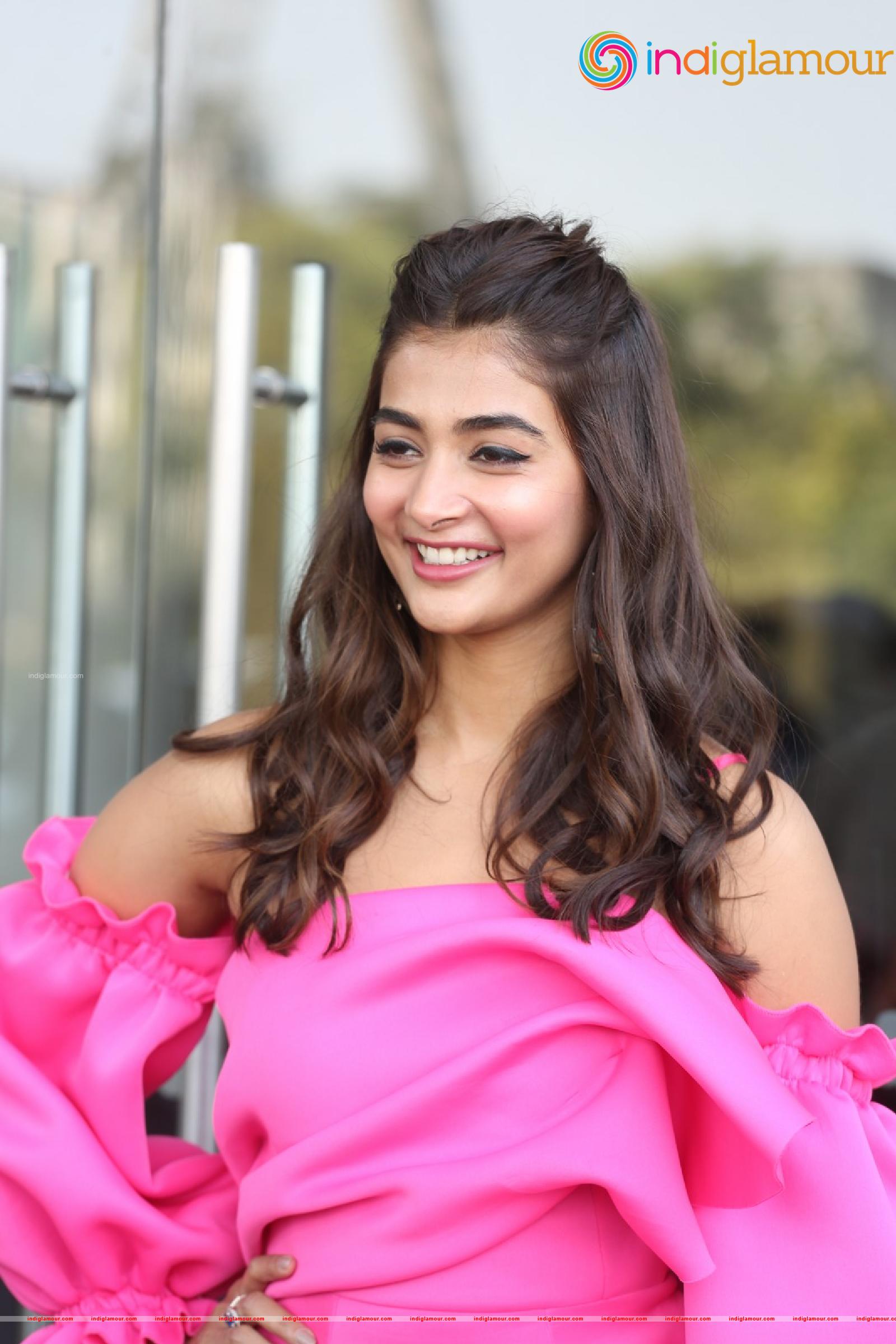 Pooja Hegde Actress hd photo